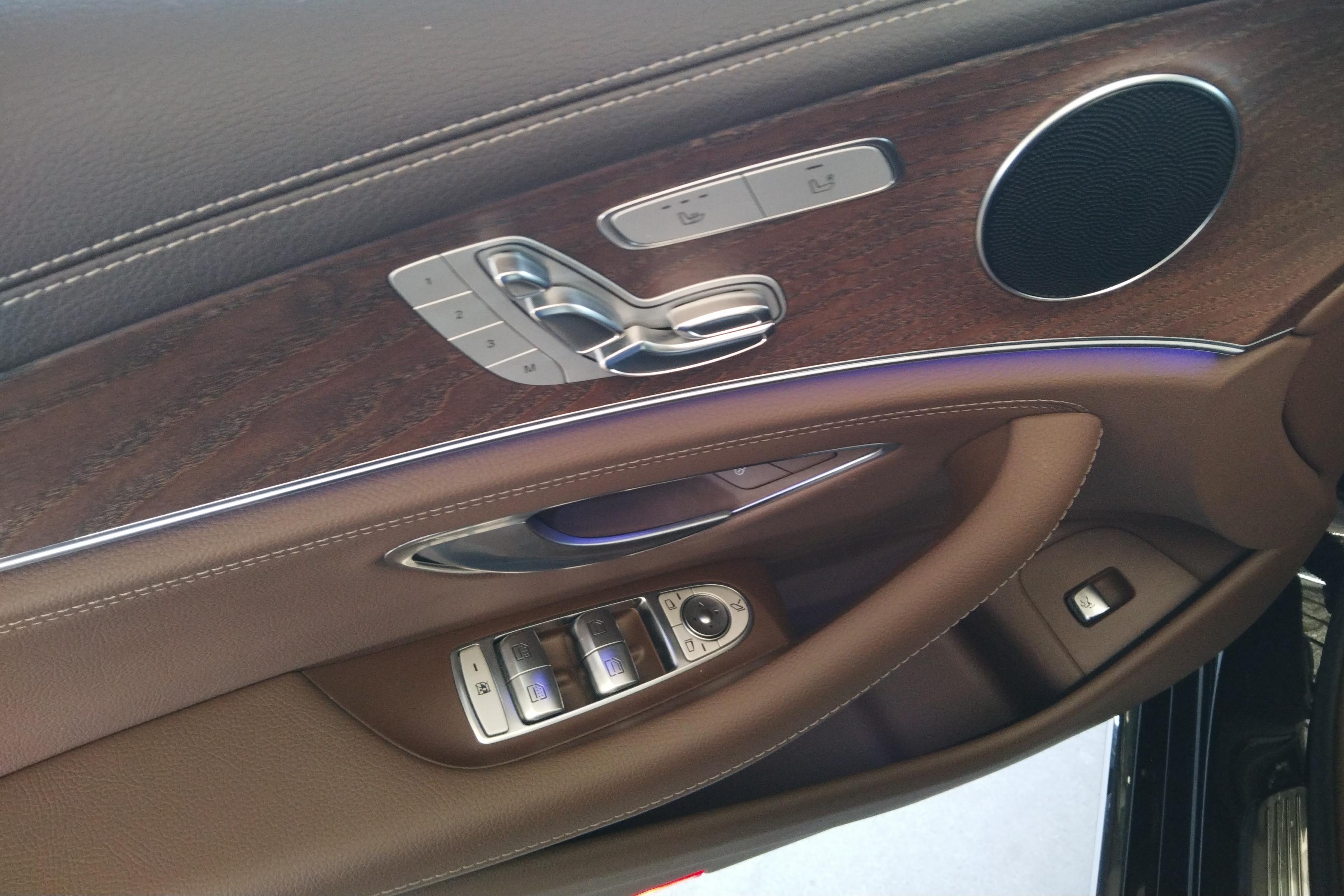 奔驰E级 E300L 2017款 2.0T 自动 汽油 豪华型 (国Ⅴ) 