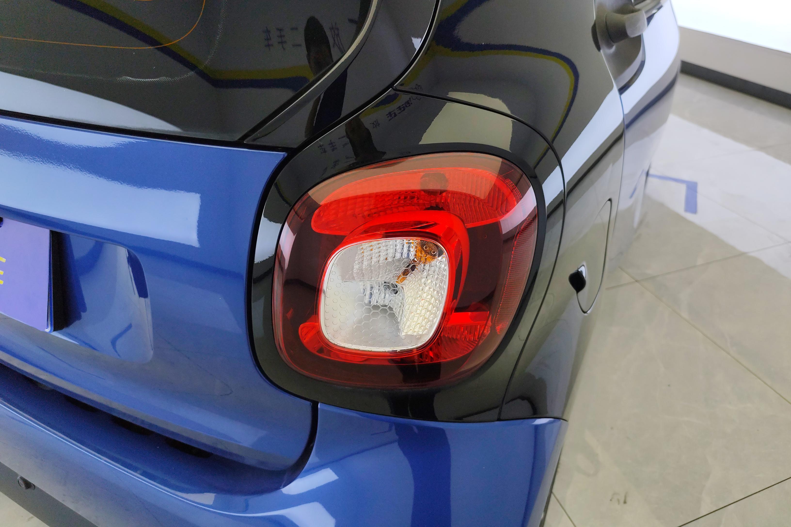 SmartForTwo [进口] 2018款 0.9T 自动 汽油 先锋版 