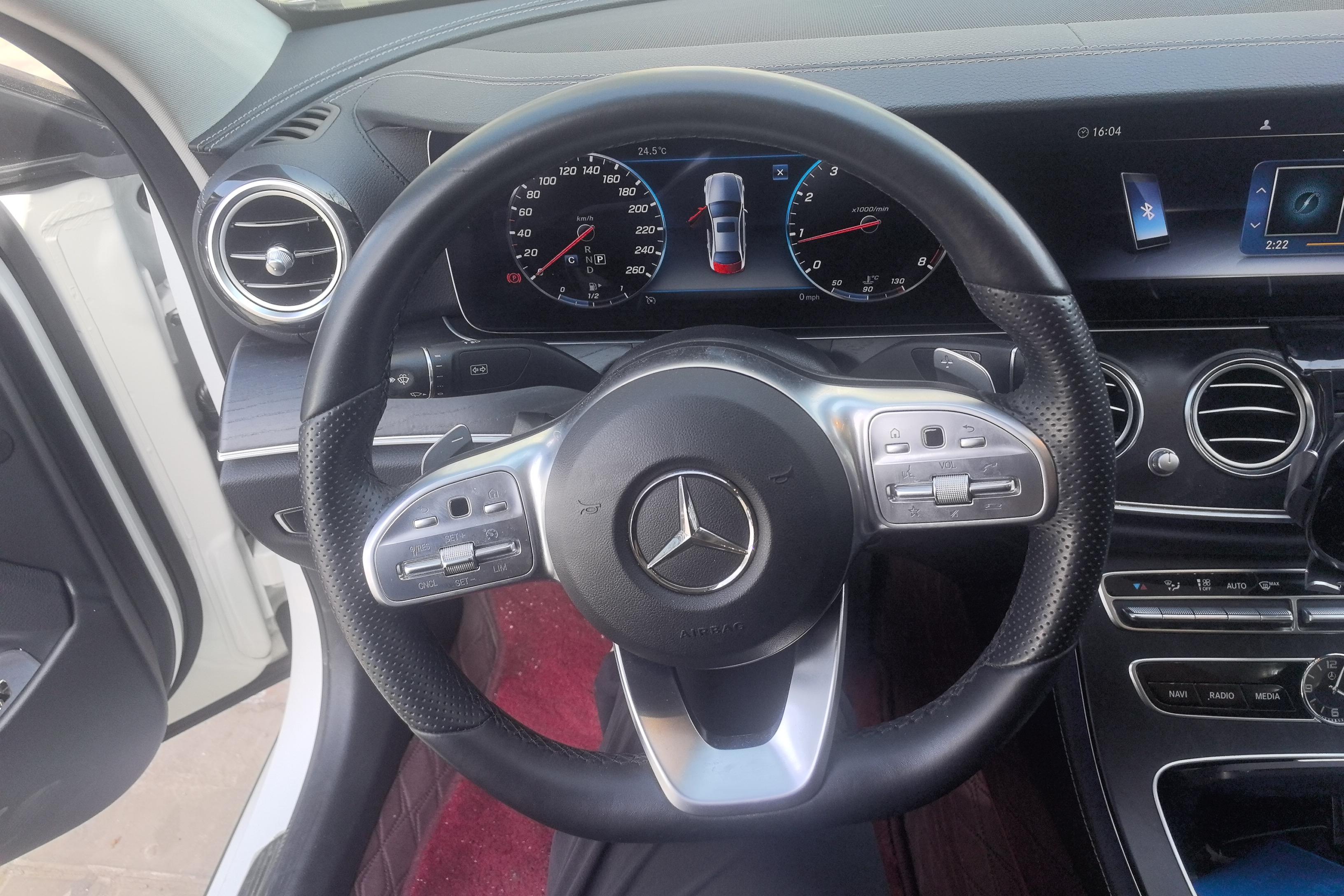 奔驰E级 E300L 2019款 2.0T 自动 汽油 运动时尚型 (国Ⅴ) 