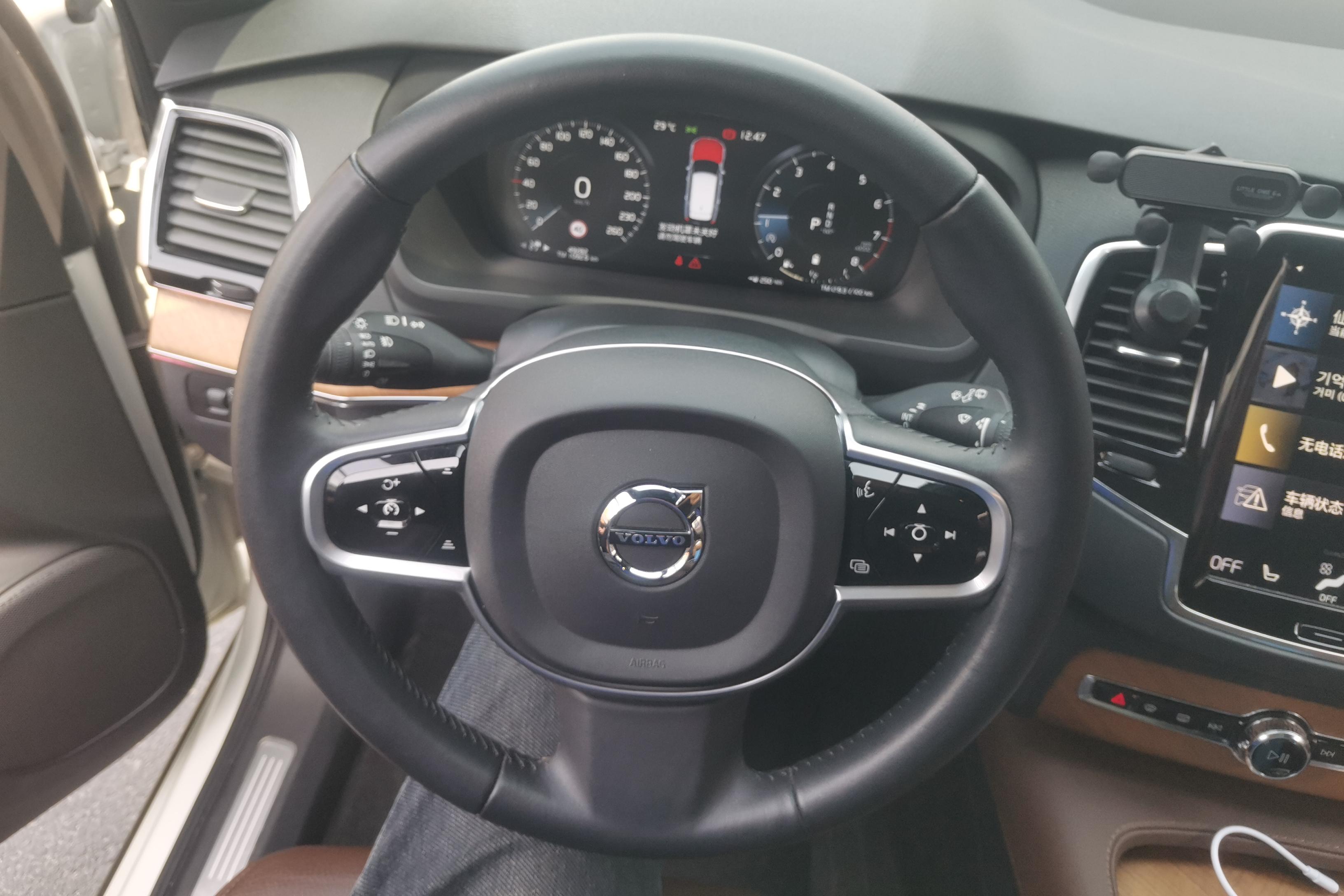 沃尔沃XC90 B6 [进口] 2021款 2.0T 自动 四驱 汽油 智逸豪华版 (国Ⅵ) 