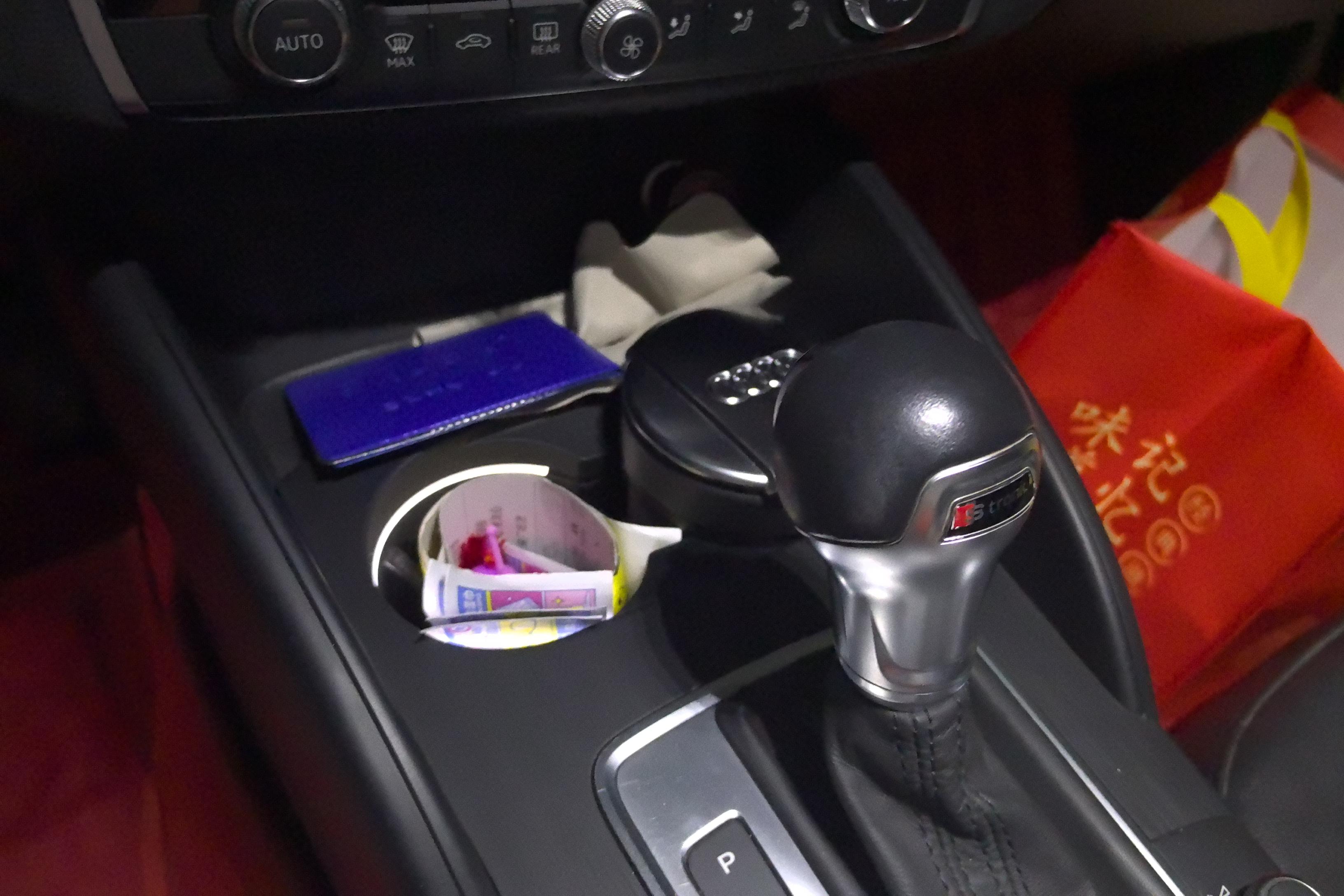 奥迪A3 35TFSI 2015款 1.4T 自动 舒享版Limousine (国Ⅴ) 