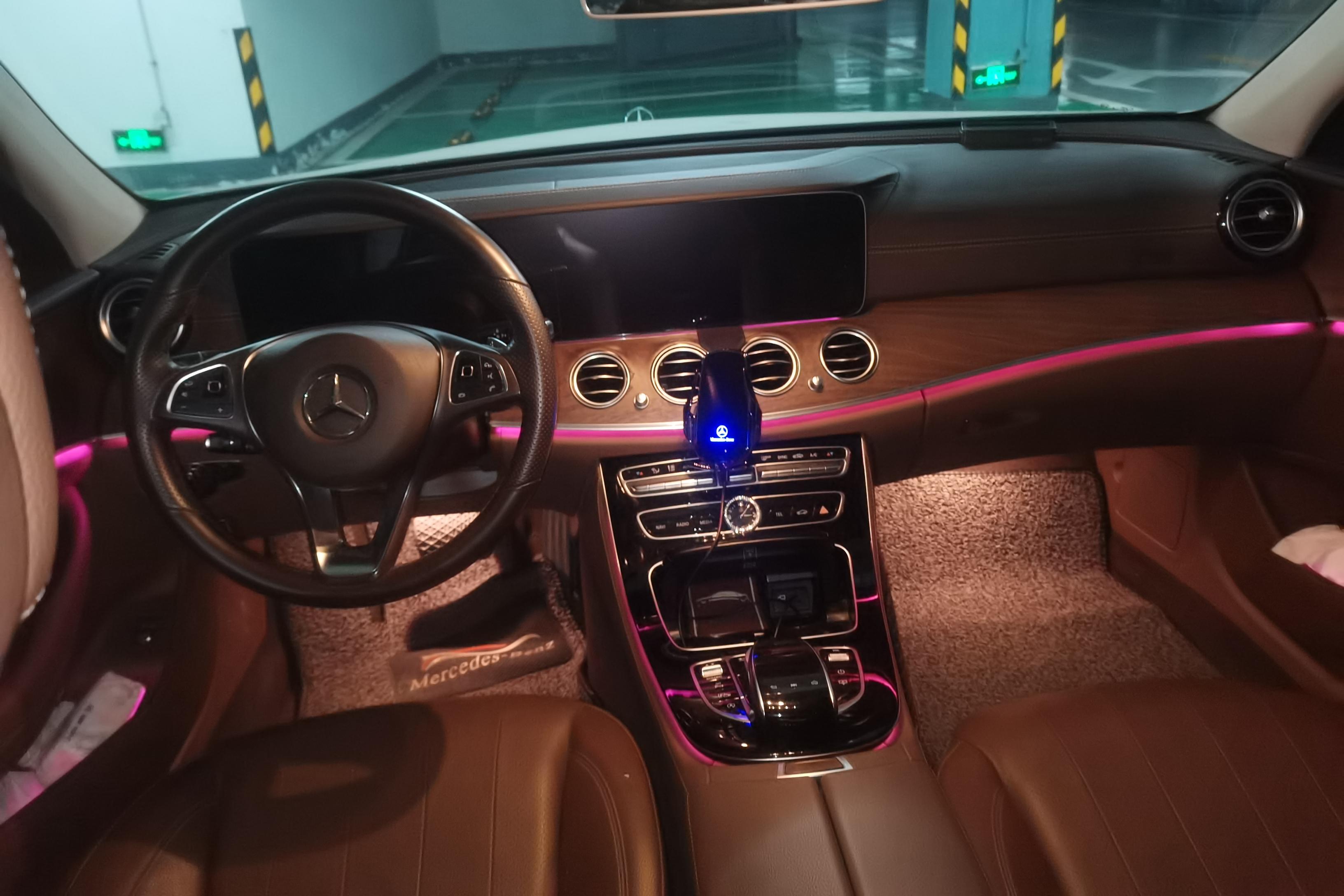 奔驰E级 E300L 2017款 2.0T 自动 汽油 豪华型 (国Ⅴ) 