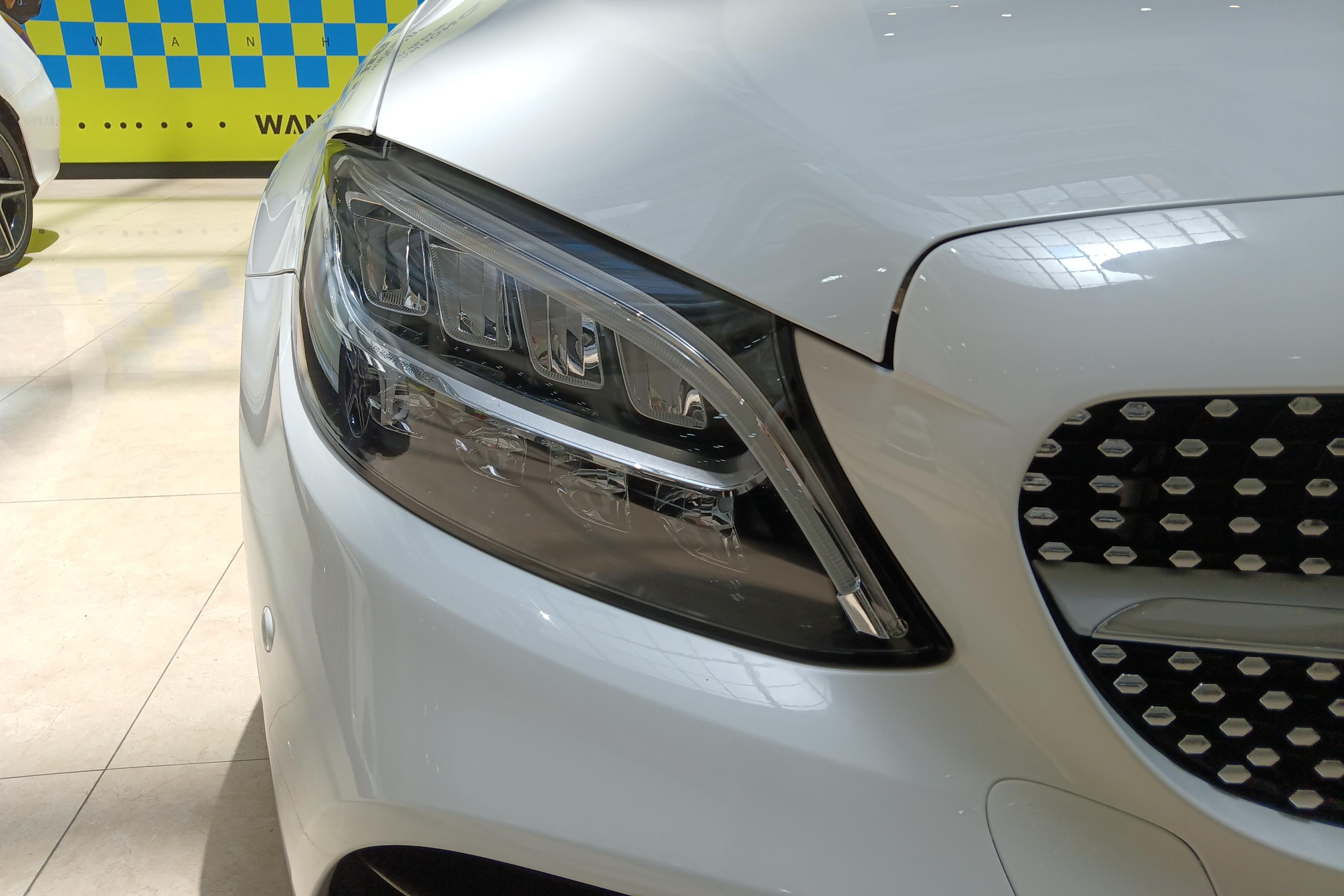 奔驰C级 C260L 2021款 1.5T 自动 运动版 (国Ⅵ) 