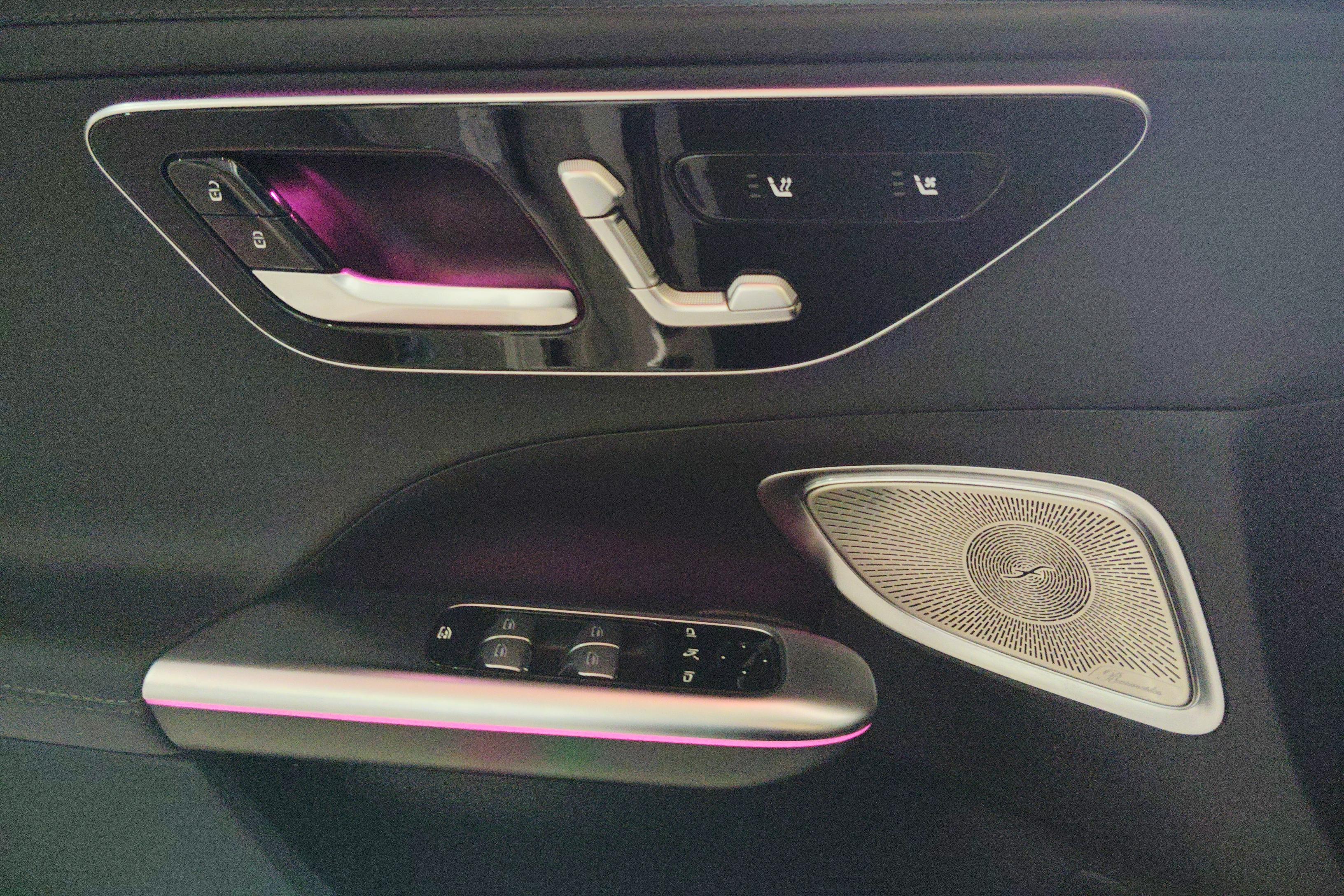奔驰C级 C260L 2022款 1.5T 自动 运动版 (国Ⅵ) 