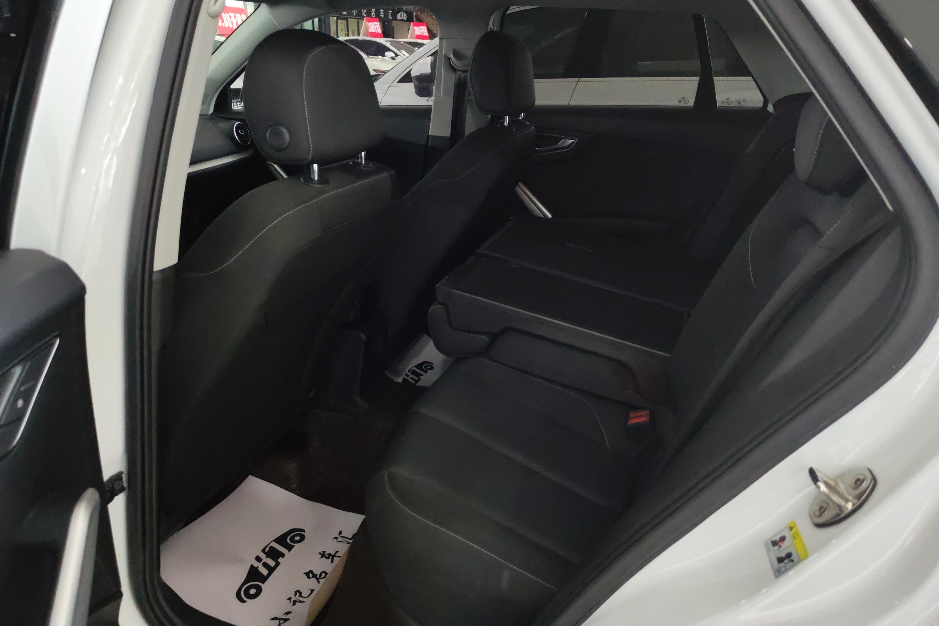 奥迪Q2L 35TFSI 2021款 1.4T 自动 进取动感型 (国Ⅵ) 