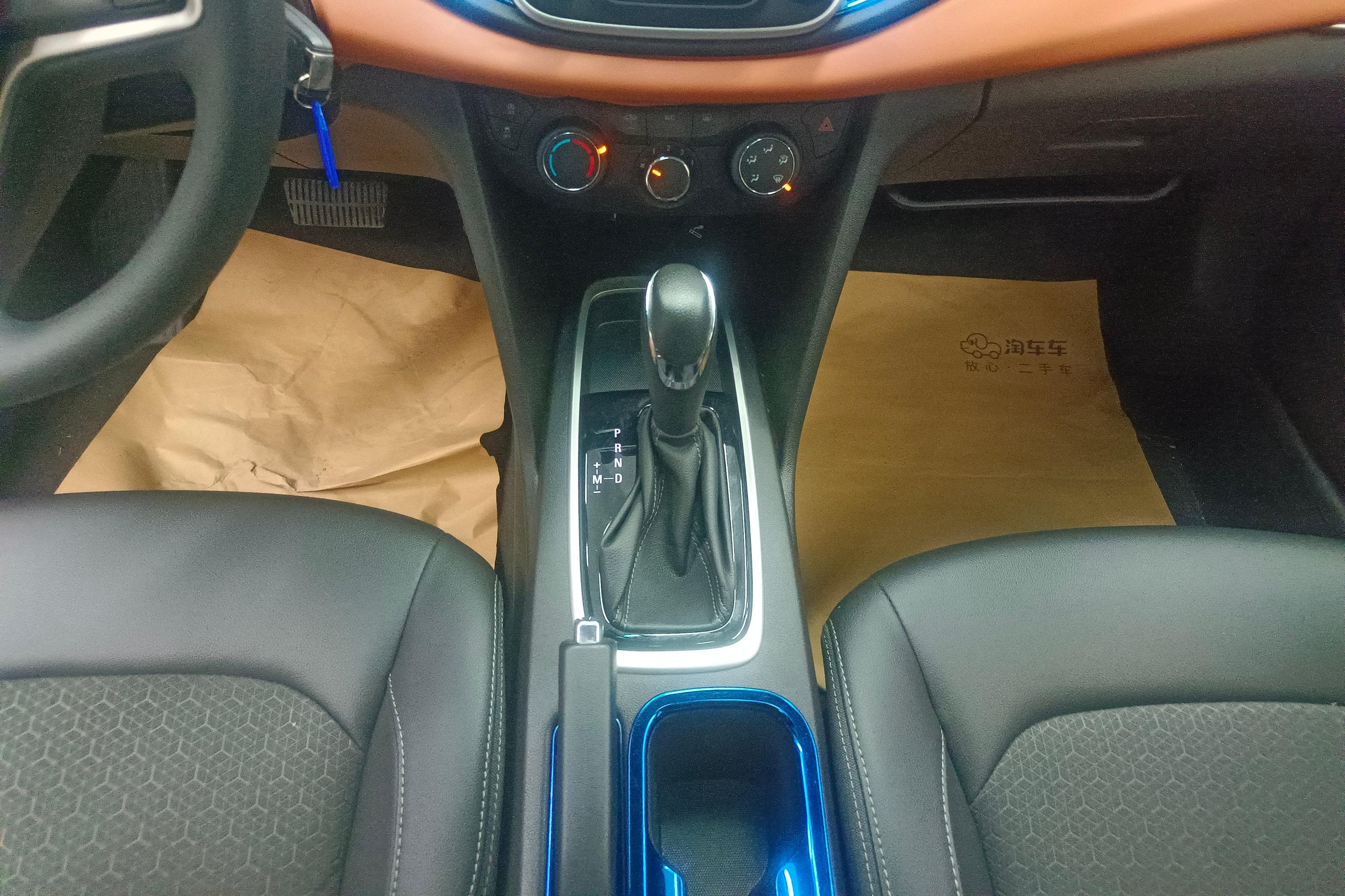 雪佛兰科沃兹 2018款 1.5L 自动 320欣悦版 (国Ⅴ) 