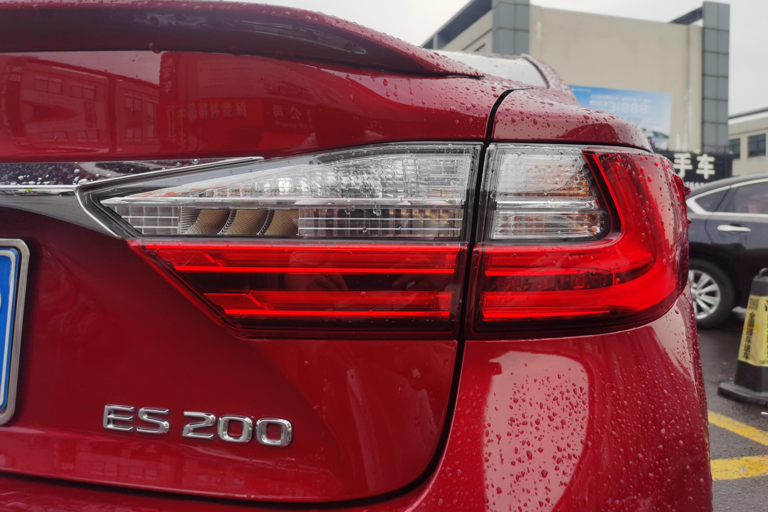 雷克萨斯ES 200 [进口] 2015款 2.0L 自动 精英版 