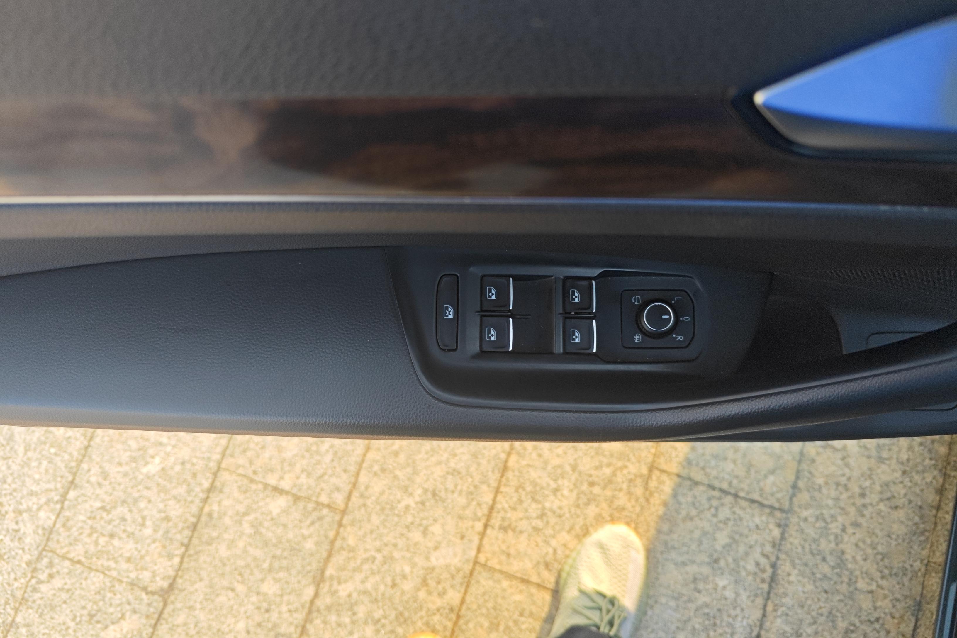 大众迈腾 2017款 1.8T 自动 汽油 330TSI豪华型 (国Ⅴ) 