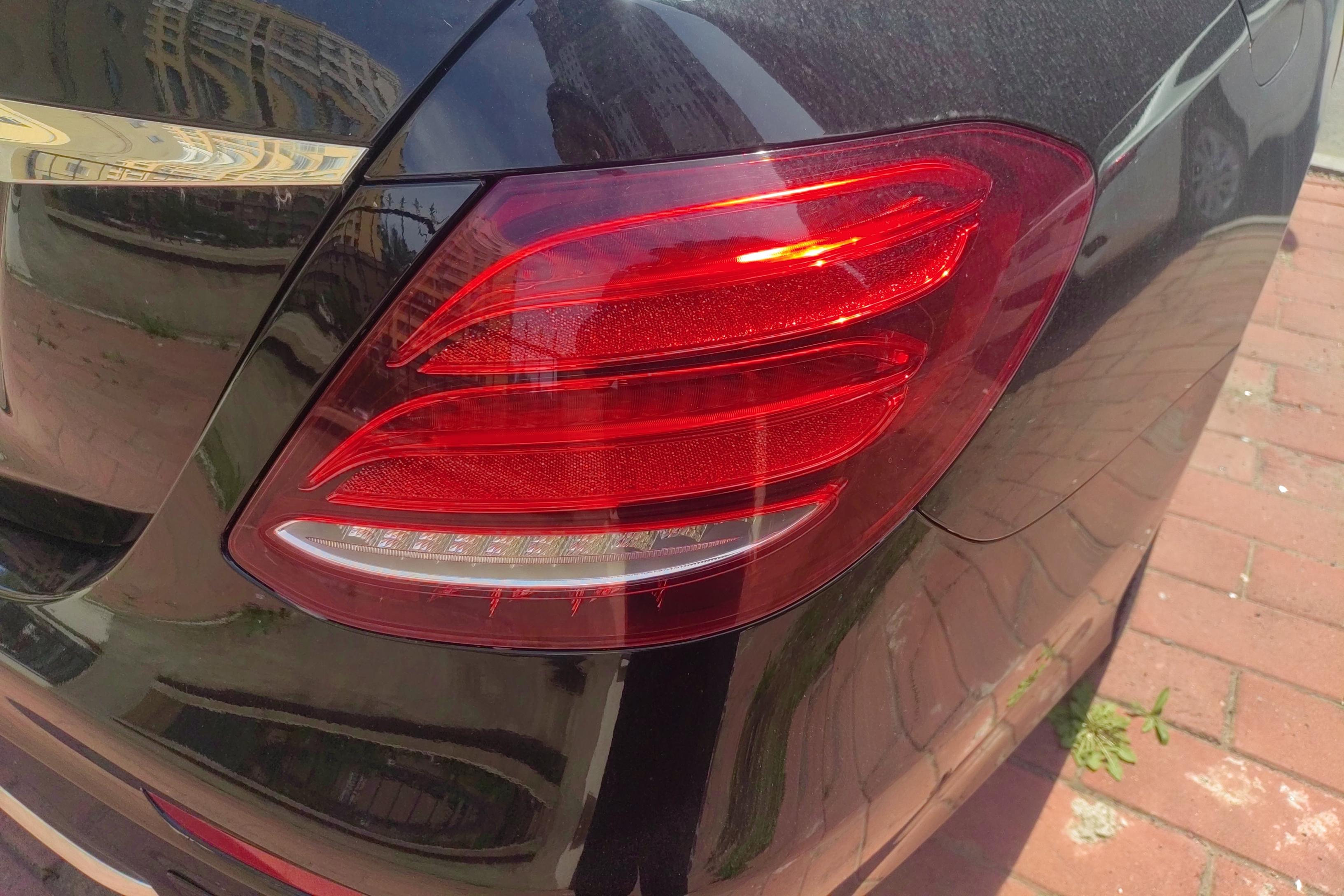 奔驰E级 E300L 2019款 2.0T 自动 汽油 运动时尚型 (国Ⅴ) 