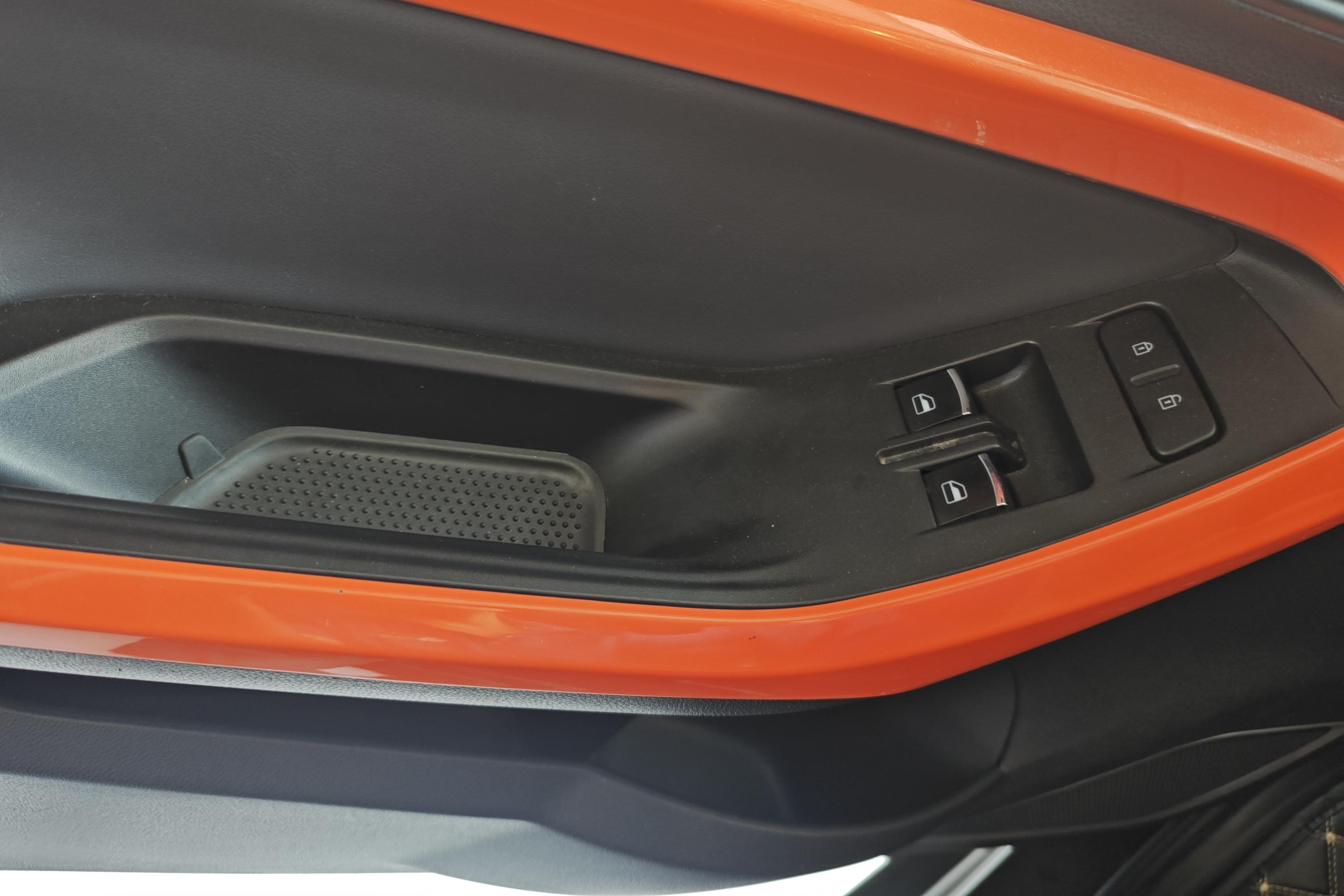 奇瑞eQ1 2019款 自动 小蚂蚁400智享版35kWh 纯电动 