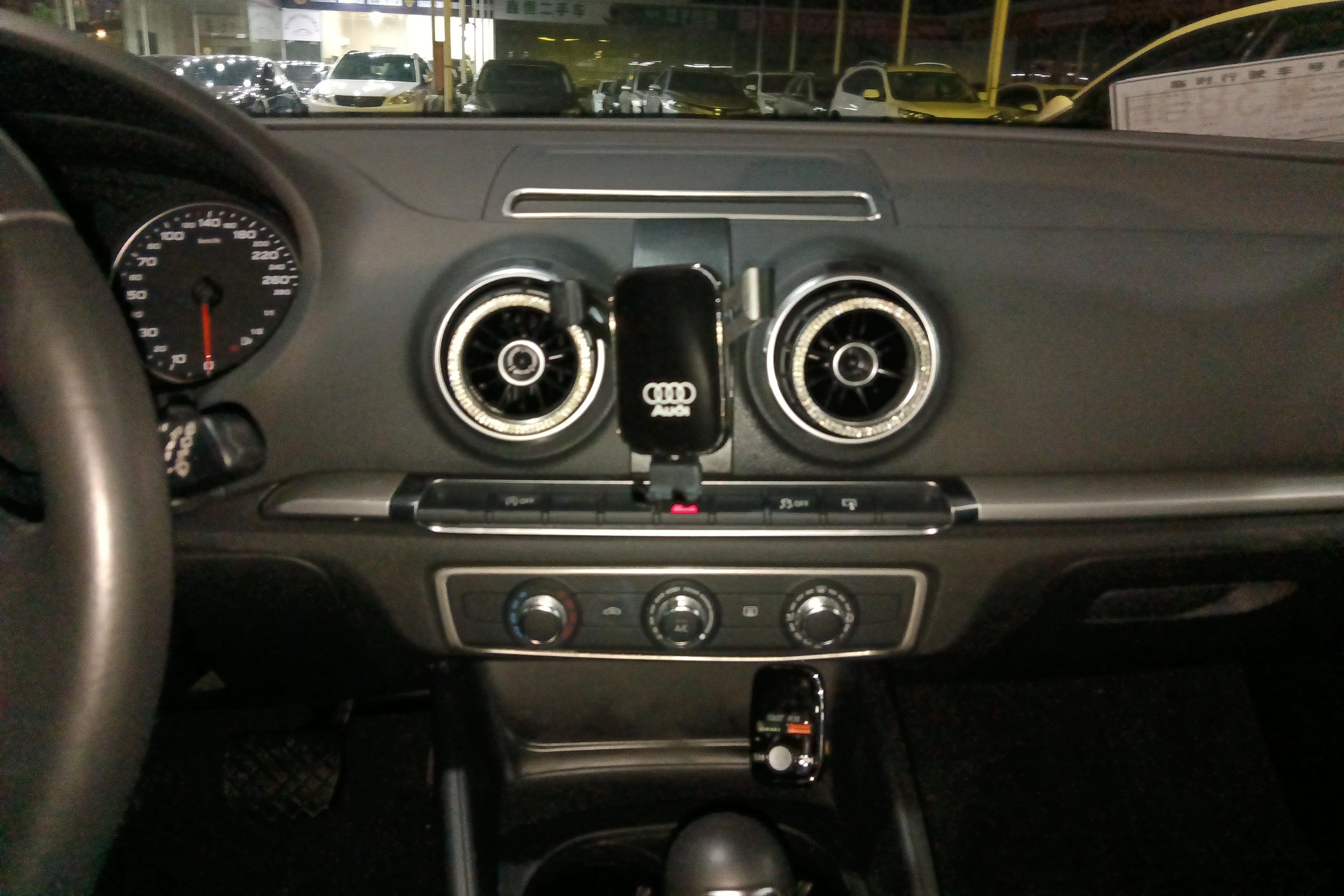 奥迪A3 35TFSI 2016款 1.4T 自动 汽油 进取型Sportback (国Ⅴ) 