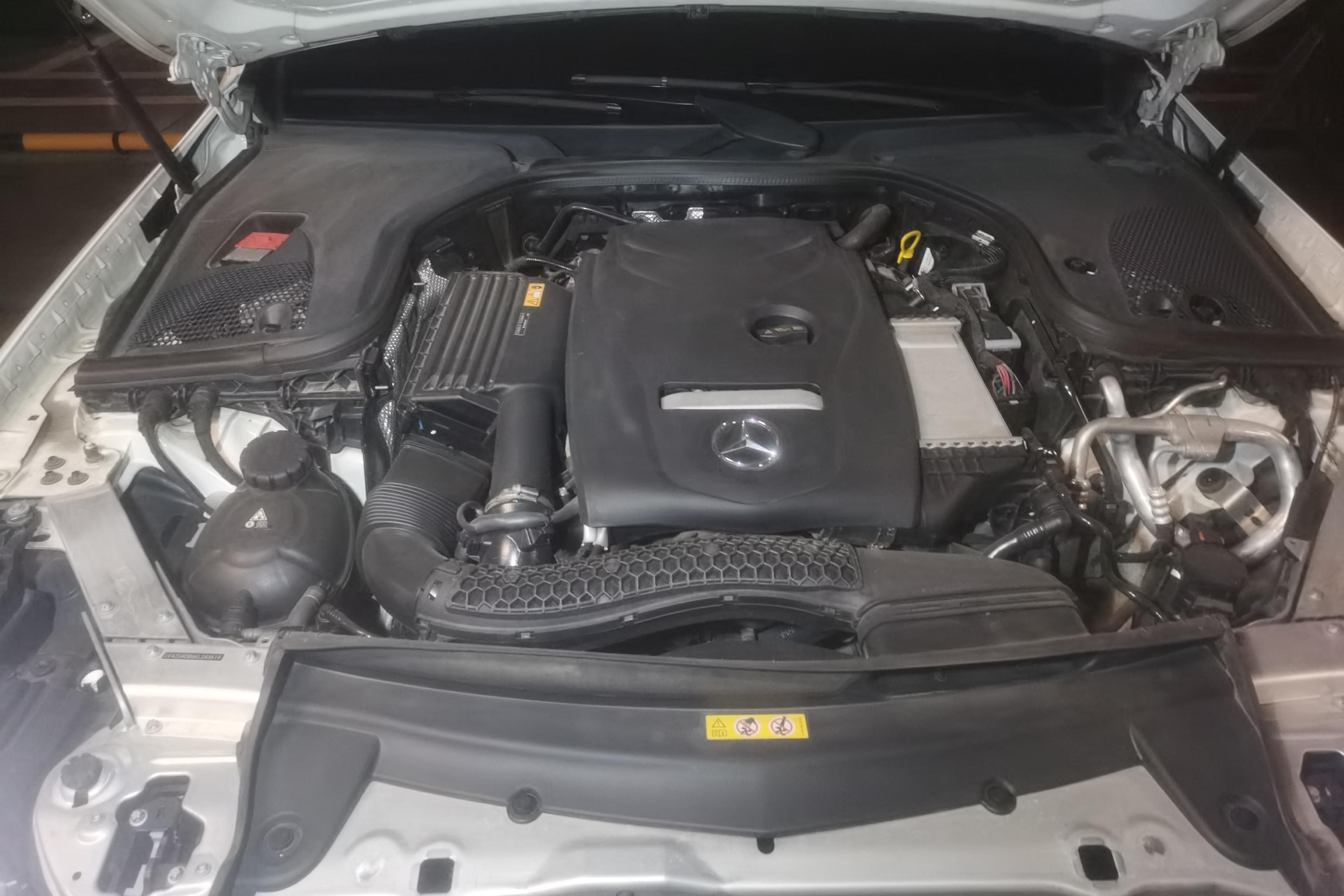 奔驰E级 E200L 2019款 2.0T 自动 汽油 运动型 (国Ⅴ) 
