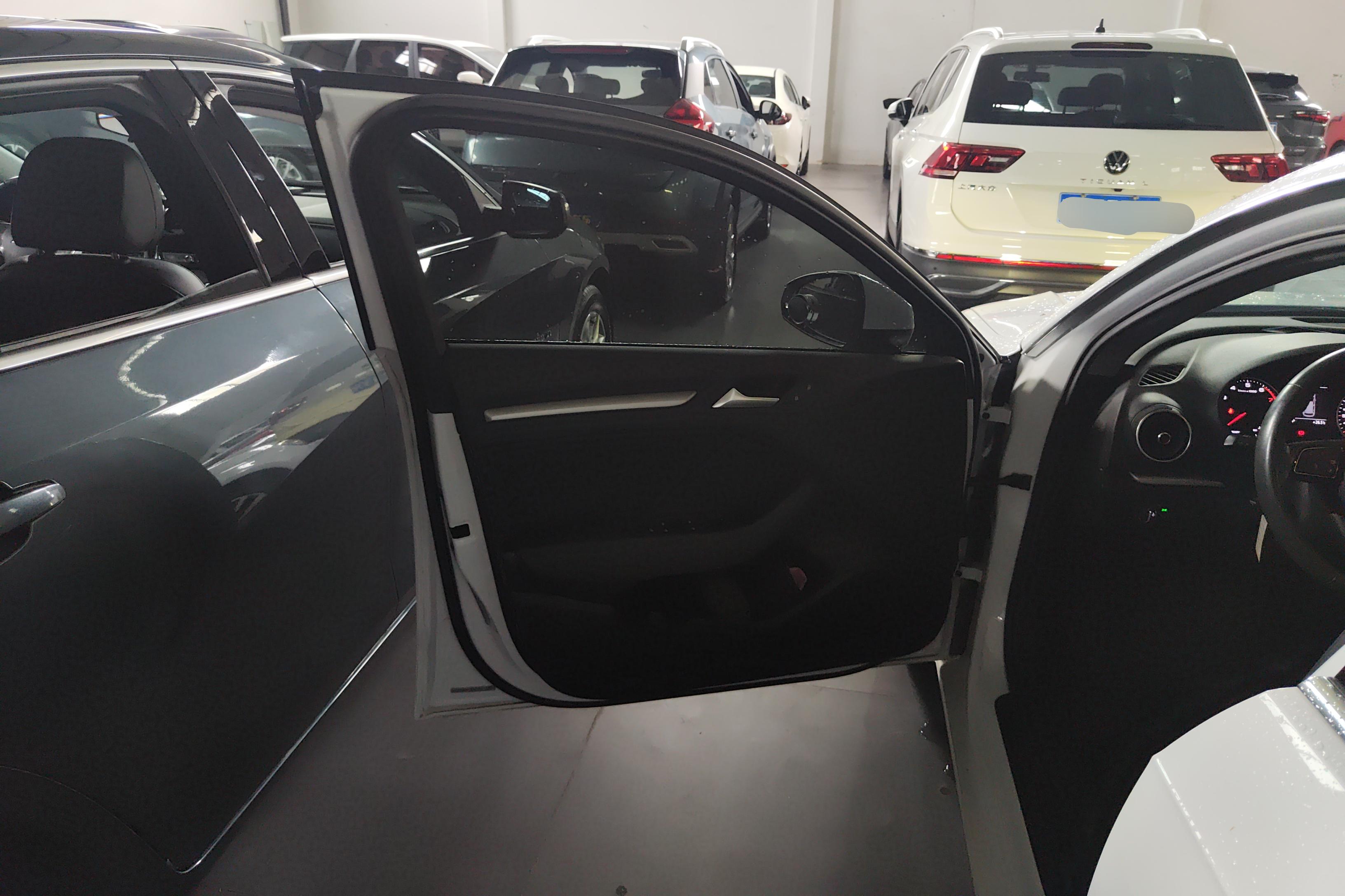 奥迪A3 35TFSI 2020款 1.4T 自动 汽油 进取型Sportback (国Ⅵ) 