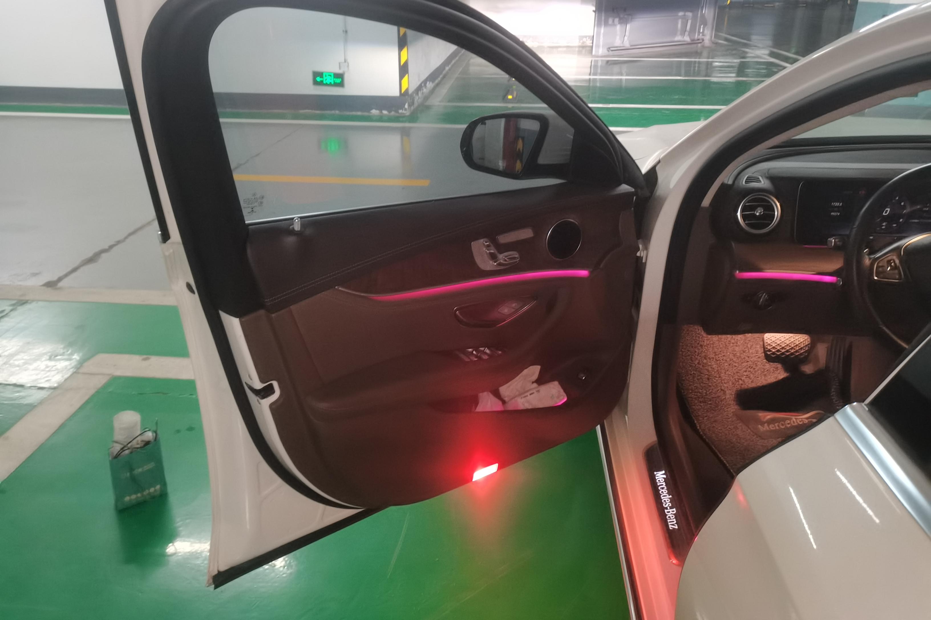 奔驰E级 E300L 2017款 2.0T 自动 汽油 豪华型 (国Ⅴ) 