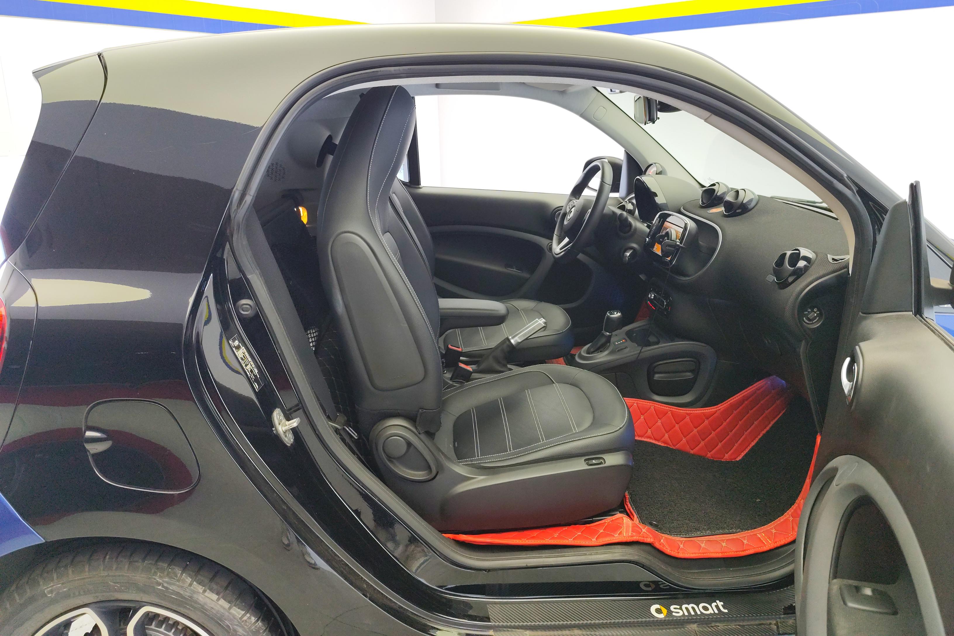 SmartForTwo [进口] 2018款 0.9T 自动 汽油 先锋版 