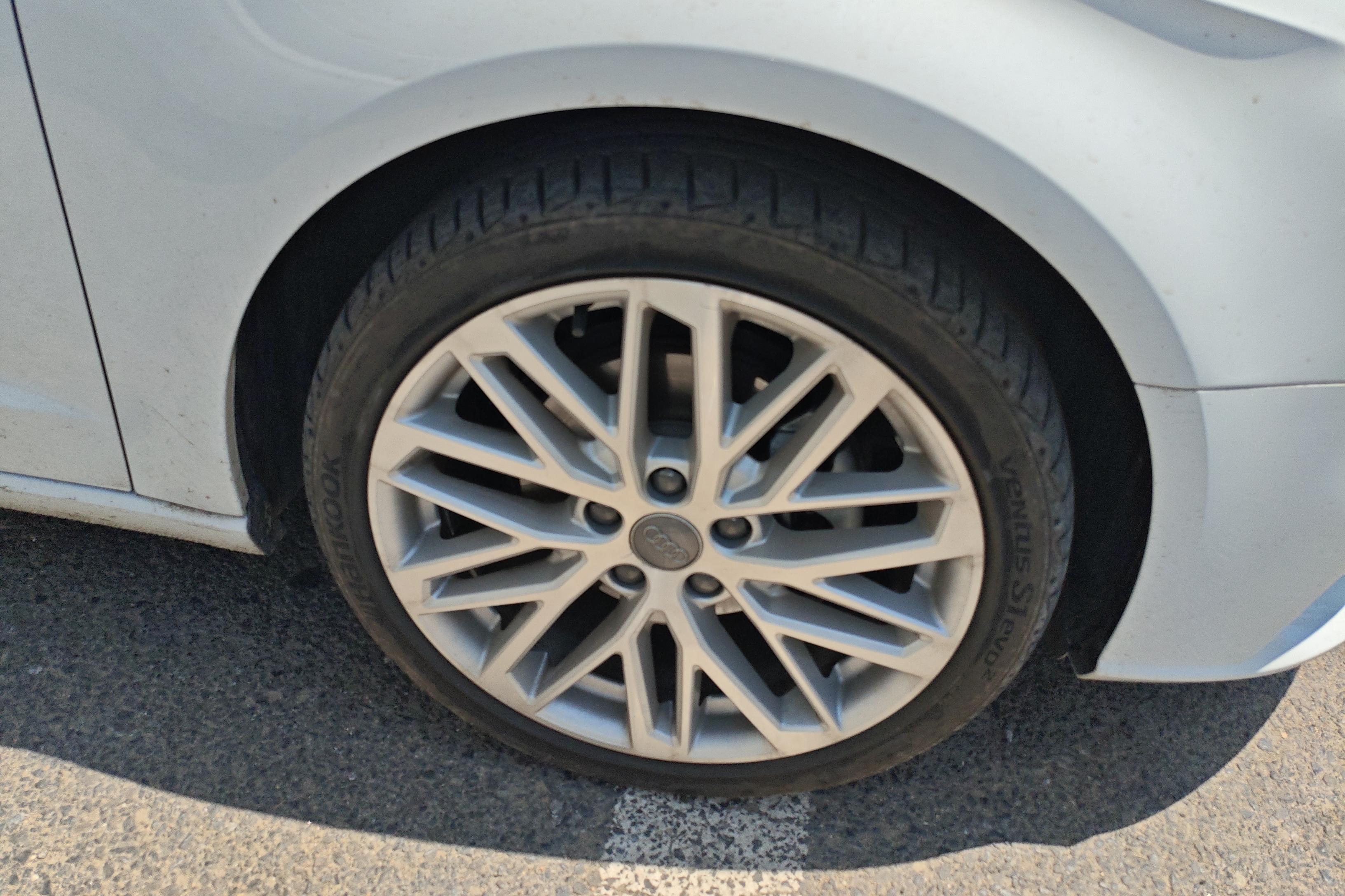 奥迪A3 35TFSI 2019款 1.4T 自动 汽油 风尚型Sportback (国Ⅵ) 