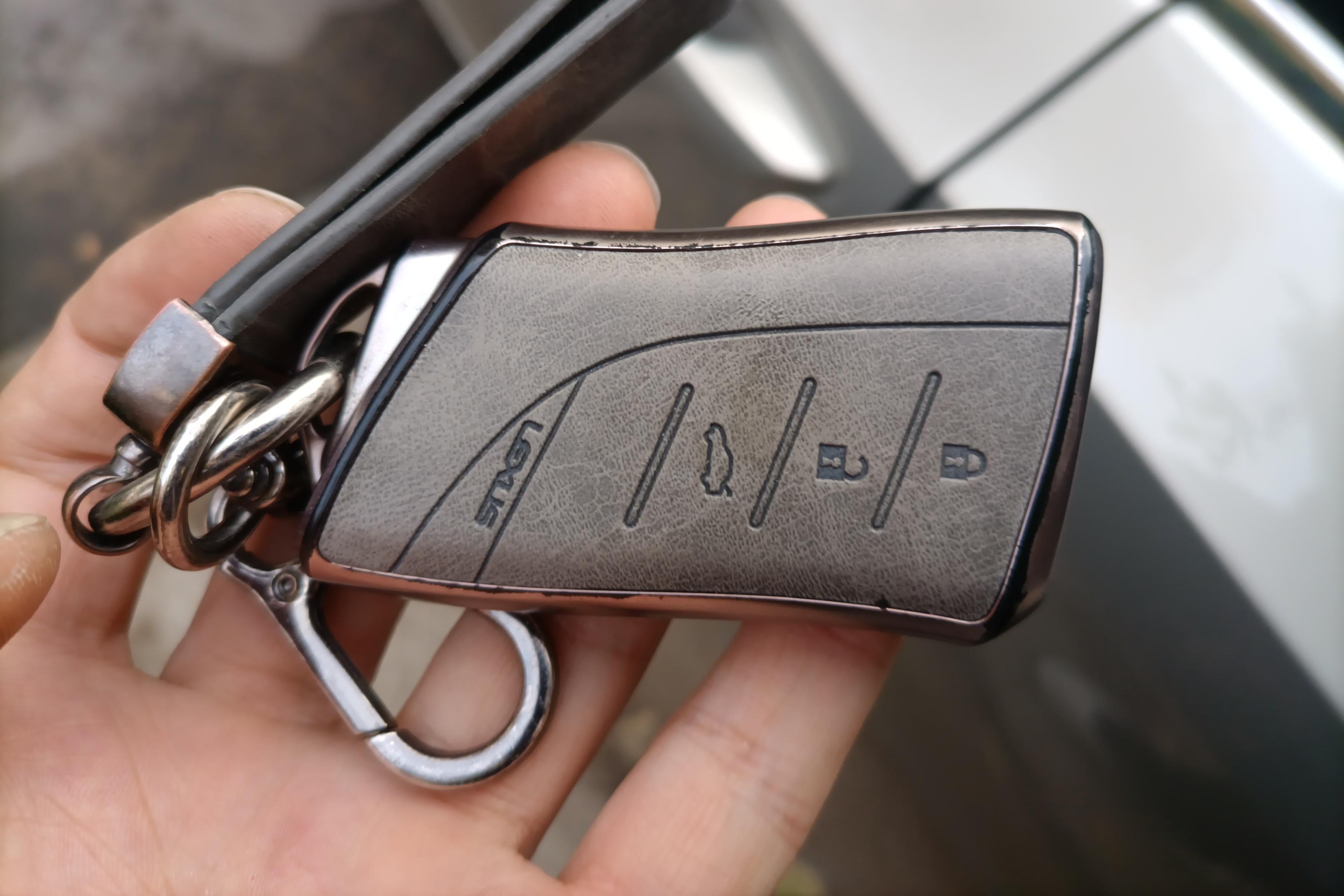 雷克萨斯ES 200 [进口] 2018款 2.0L 自动 卓越版 (国Ⅴ) 