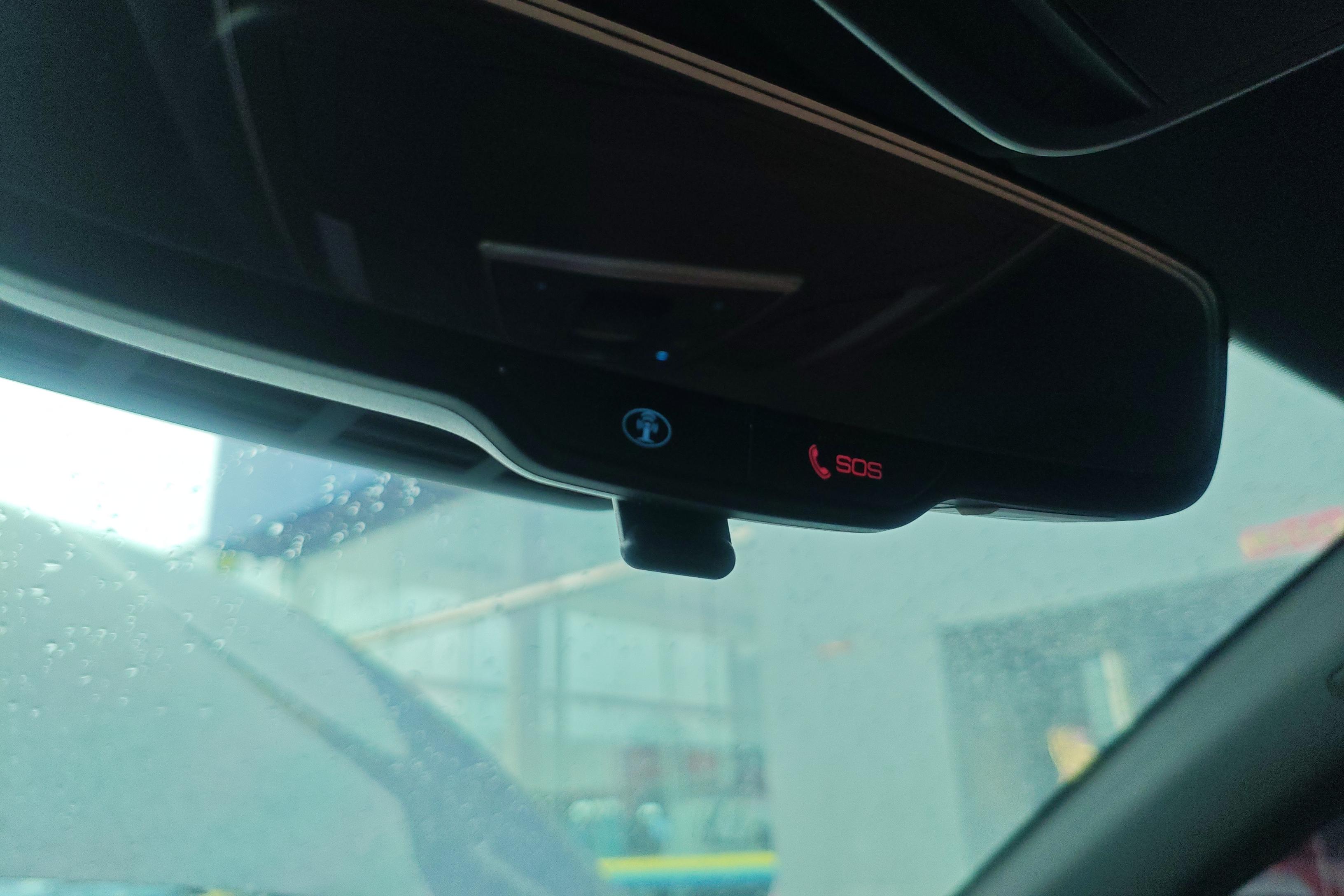 比亚迪唐DM i 2023款 1.5T 自动 冠军版112KM尊荣型 (国Ⅵ) 