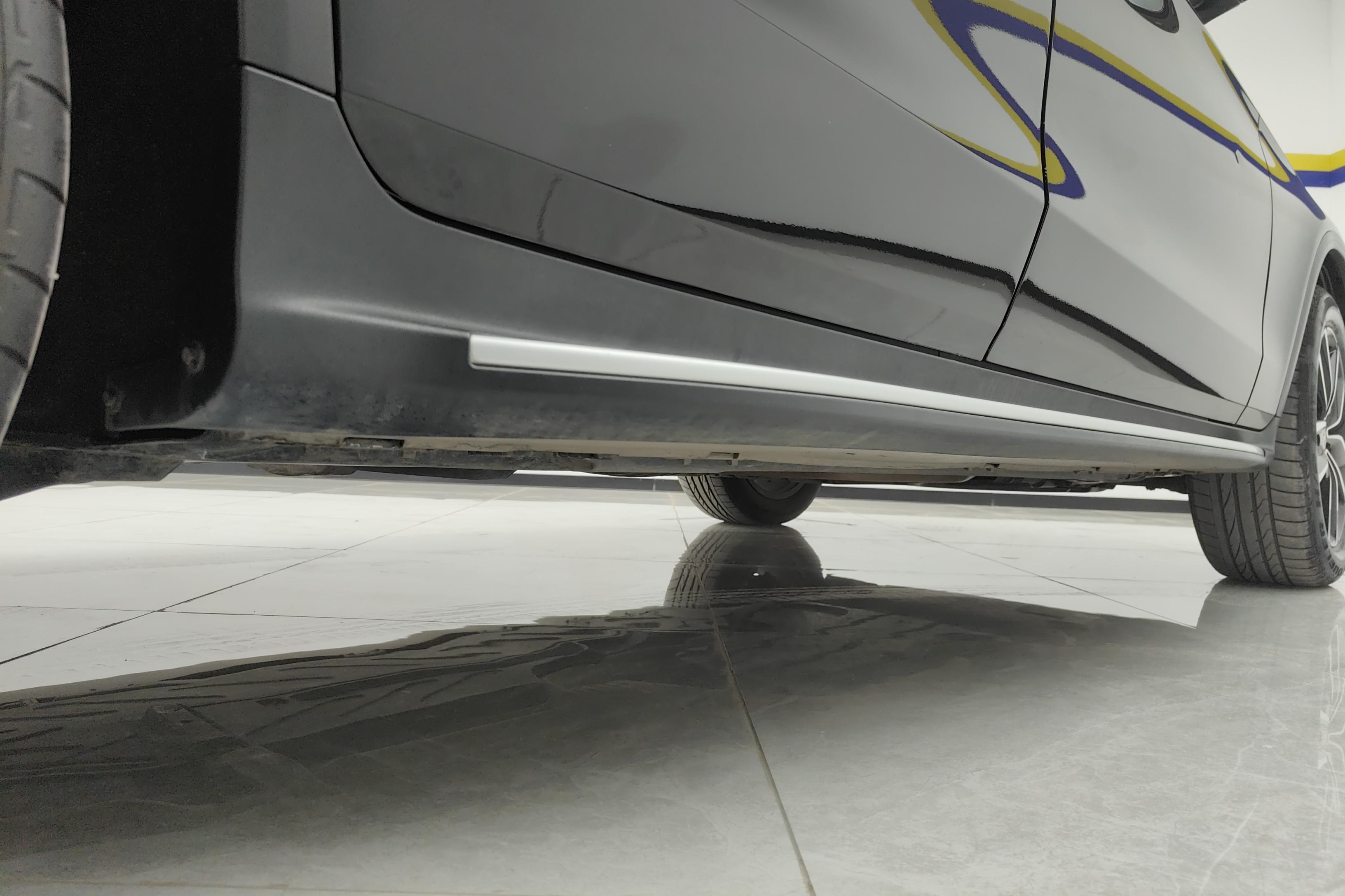 奔驰GLC GLC300L 2021款 2.0T 自动 动感型 (国Ⅵ) 