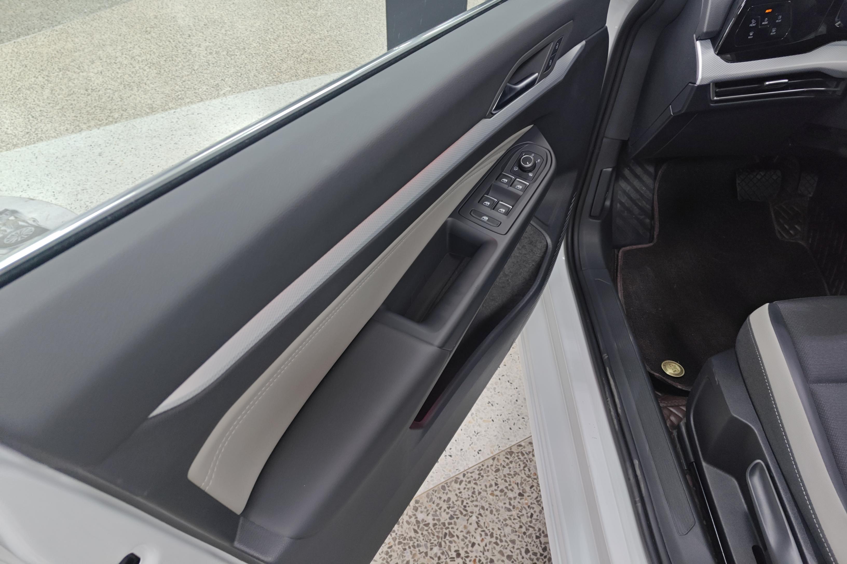 大众高尔夫 2023款 1.4T 自动 汽油 280TSI-Pro (国Ⅵ) 