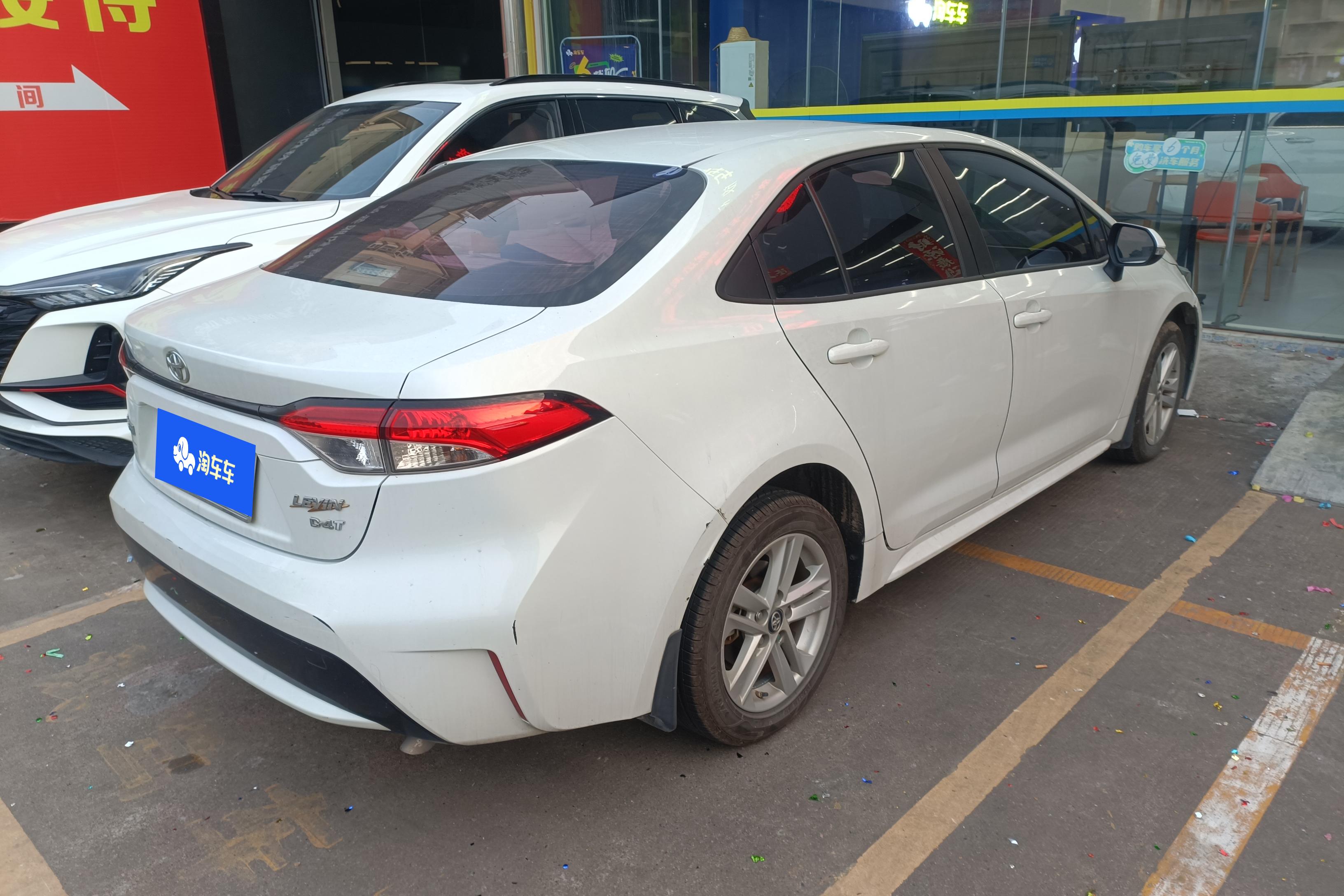 丰田雷凌 2021款 1.2T 自动 185T豪华版 (国Ⅵ) 