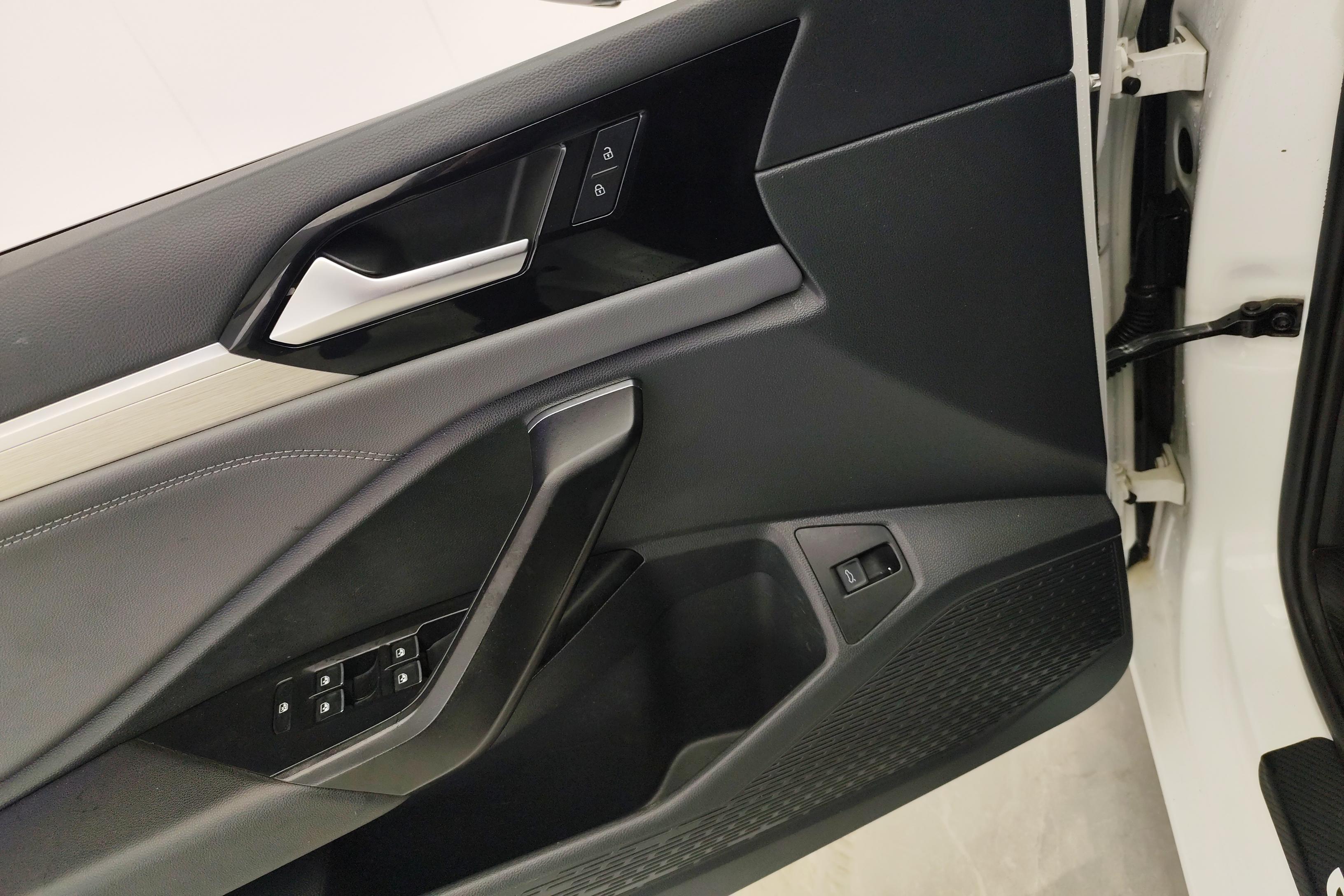 大众速腾 2021款 1.4T 自动 280TSI超越版 (国Ⅵ) 