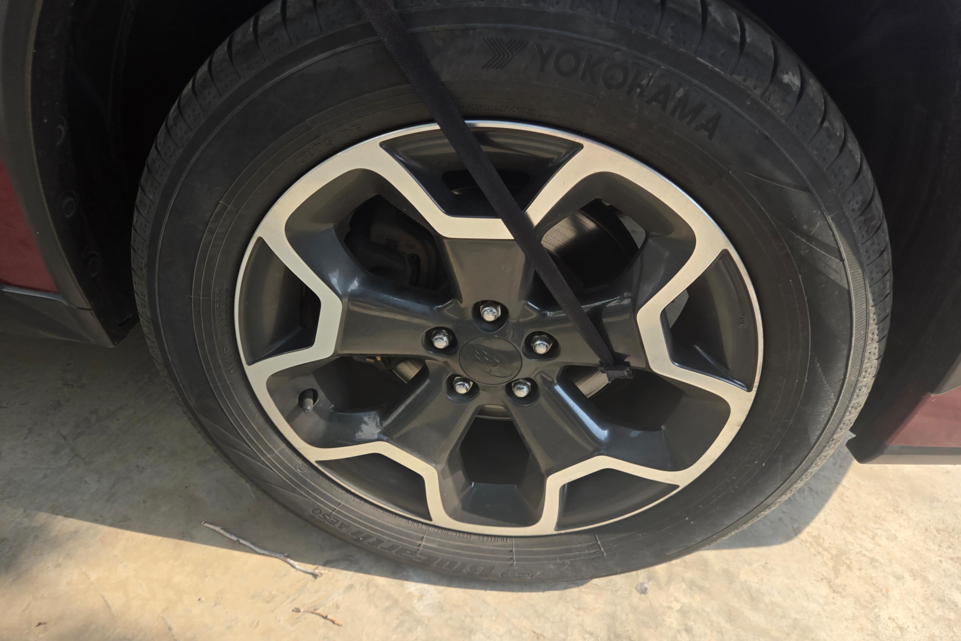 斯巴鲁XV [进口] 2012款 2.0L 自动 四驱 舒适版 