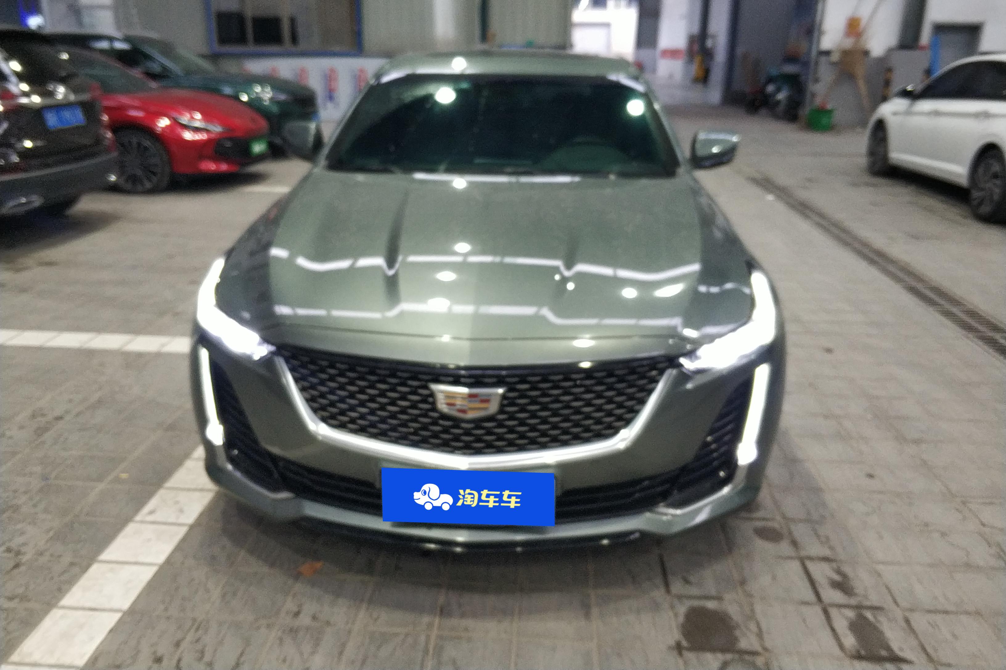 凯迪拉克CT5 2022款 2.0T 自动 28T豪华型 (国Ⅵ) 
