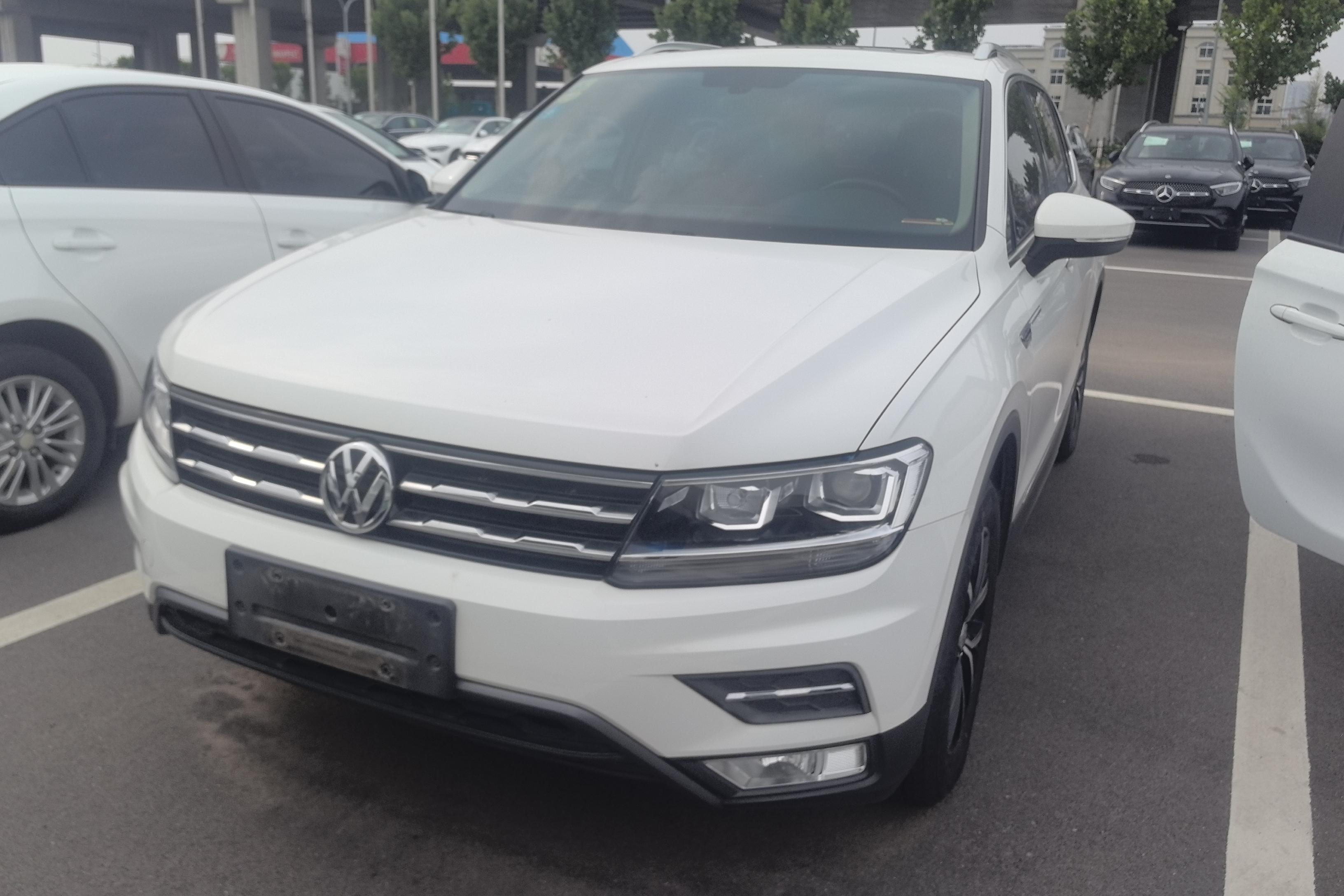 大众途观L 2018款 2.0T 自动 330TSI豪华版 (国Ⅴ) 