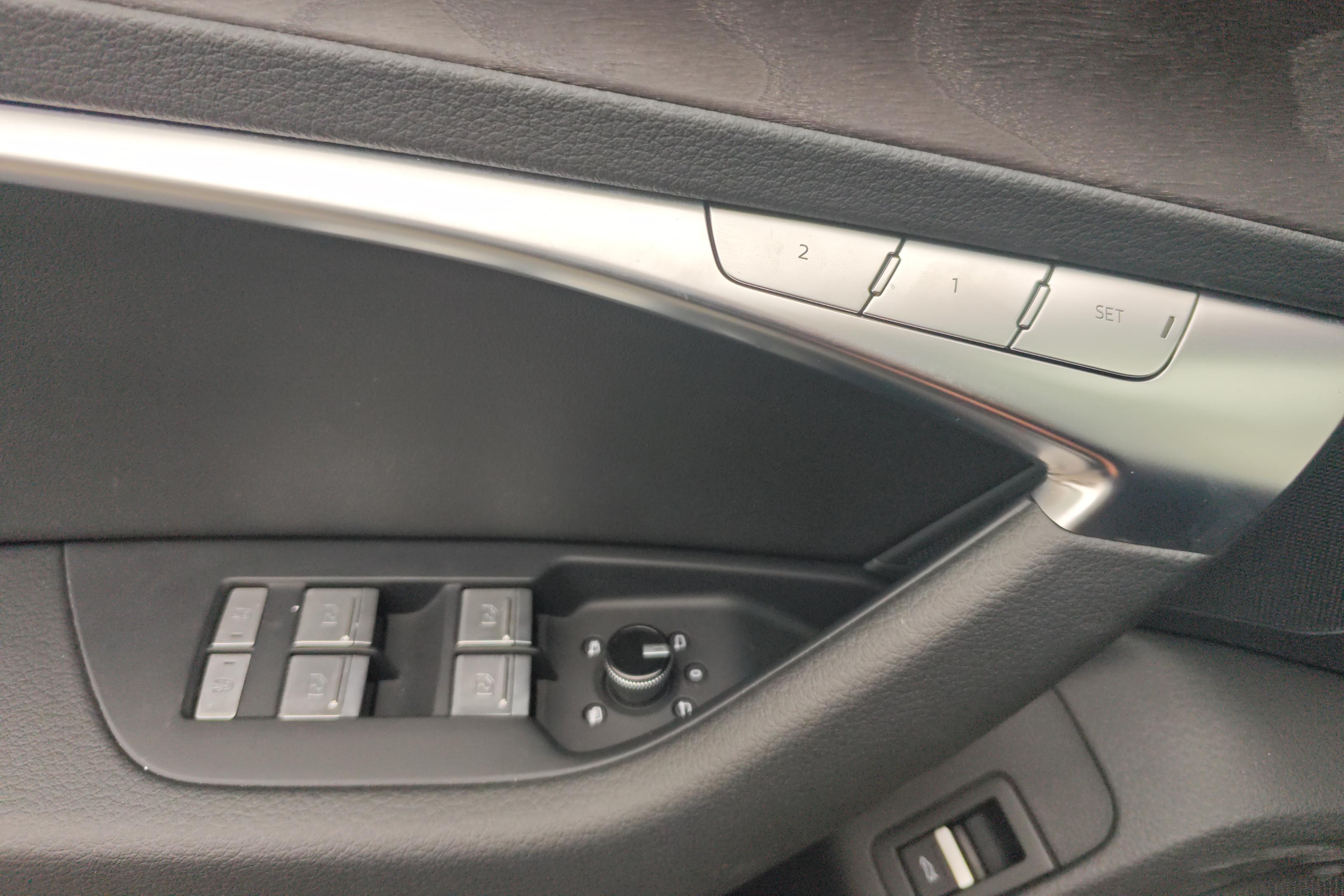 奥迪A6L 45TFSI 2023款 2.0T 自动 臻选动感型 (国Ⅵ) 
