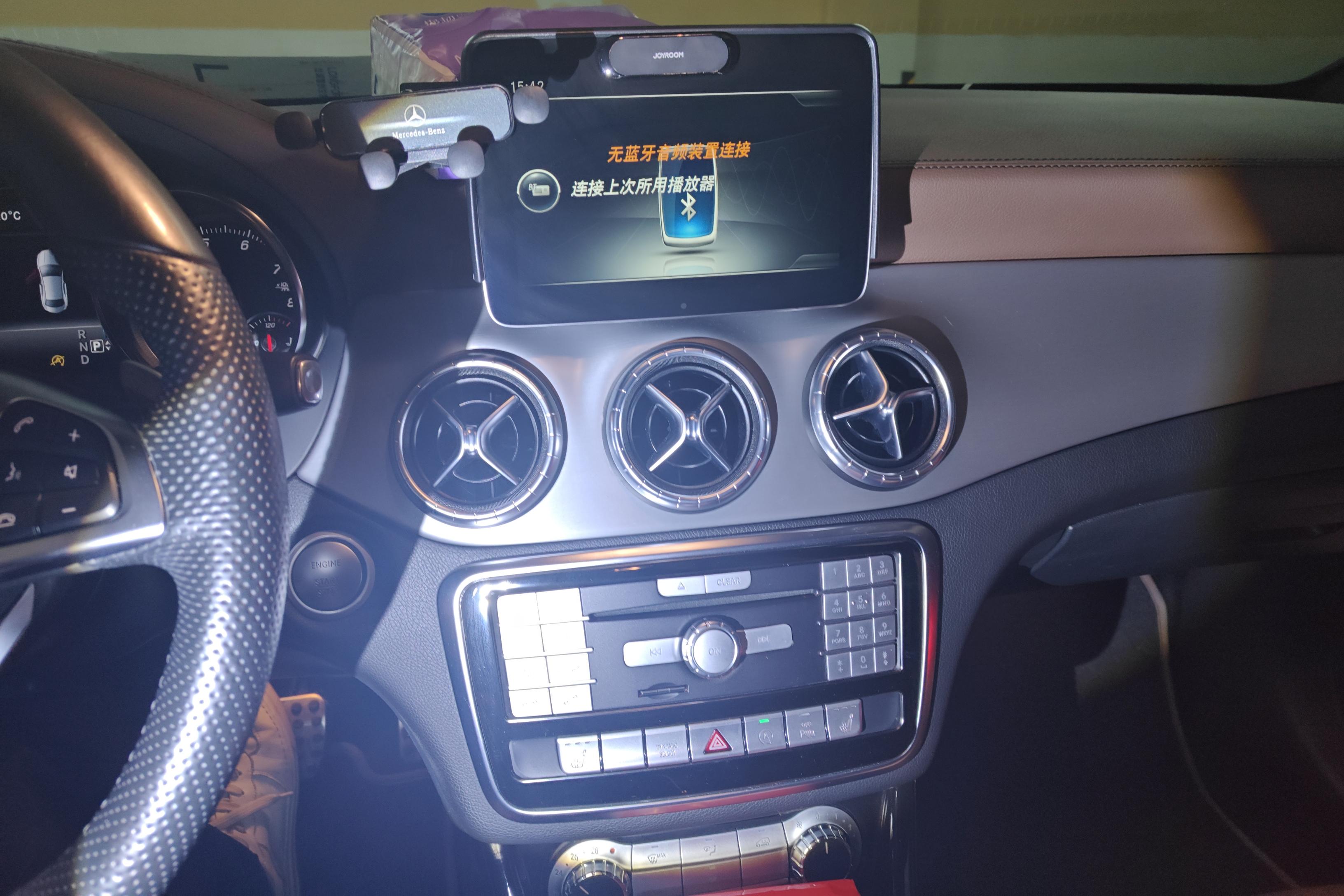 奔驰CLA级 CLA260 [进口] 2017款 2.0T 自动 汽油 