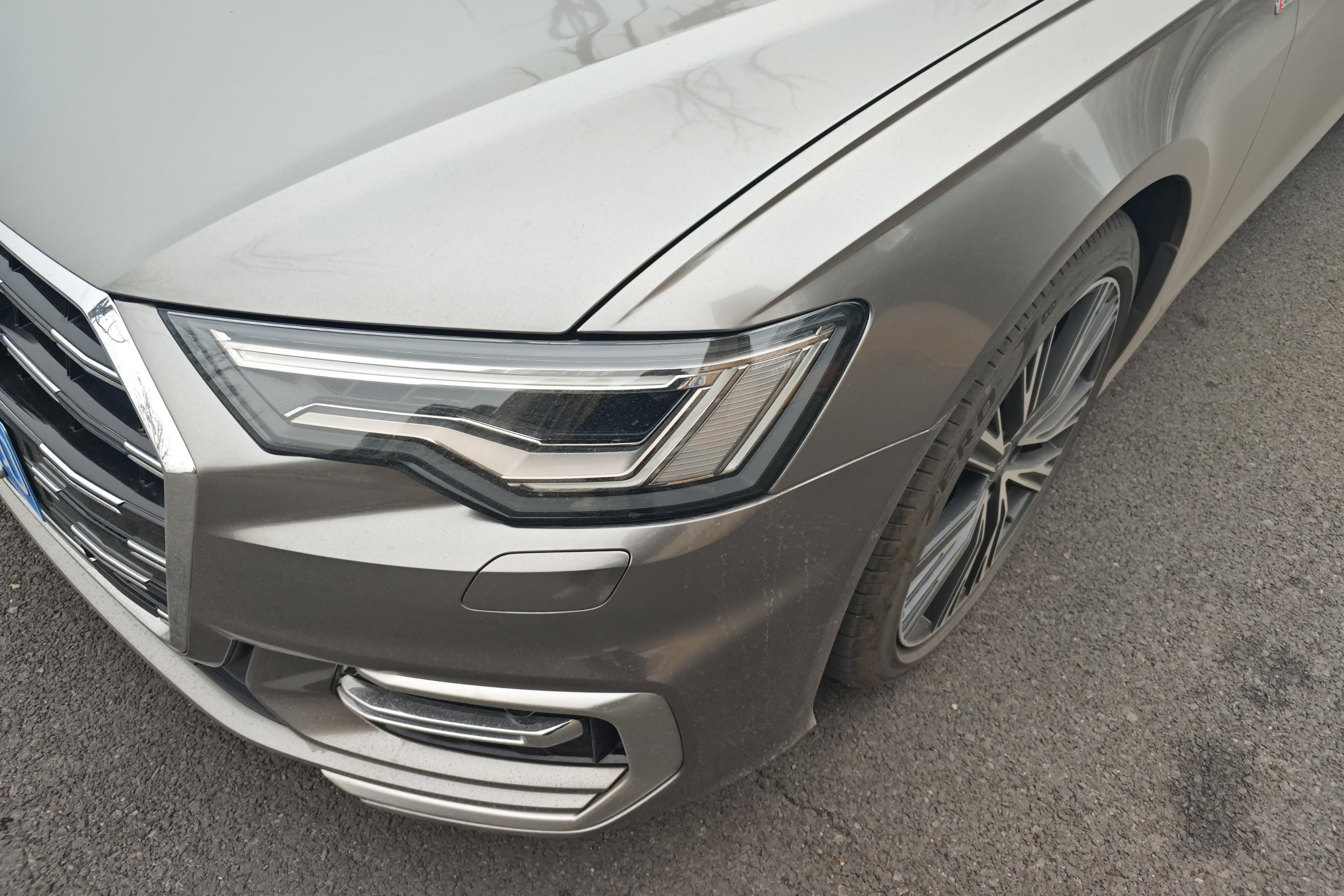奥迪A6L 45TFSI 2023款 2.0T 自动 臻选动感型 (国Ⅵ) 