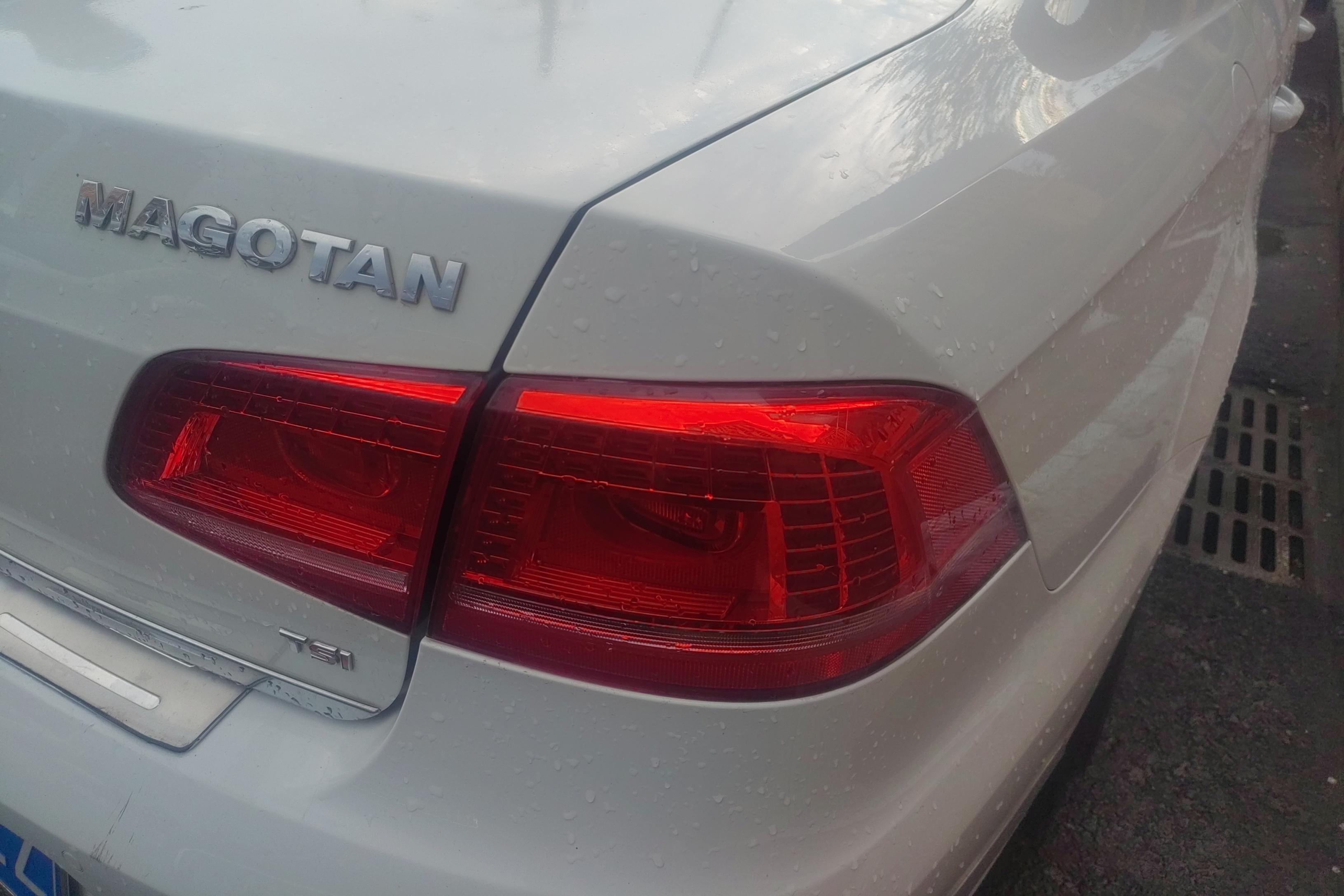 大众迈腾 2013款 1.8T 自动 汽油 豪华型 (国Ⅳ) 