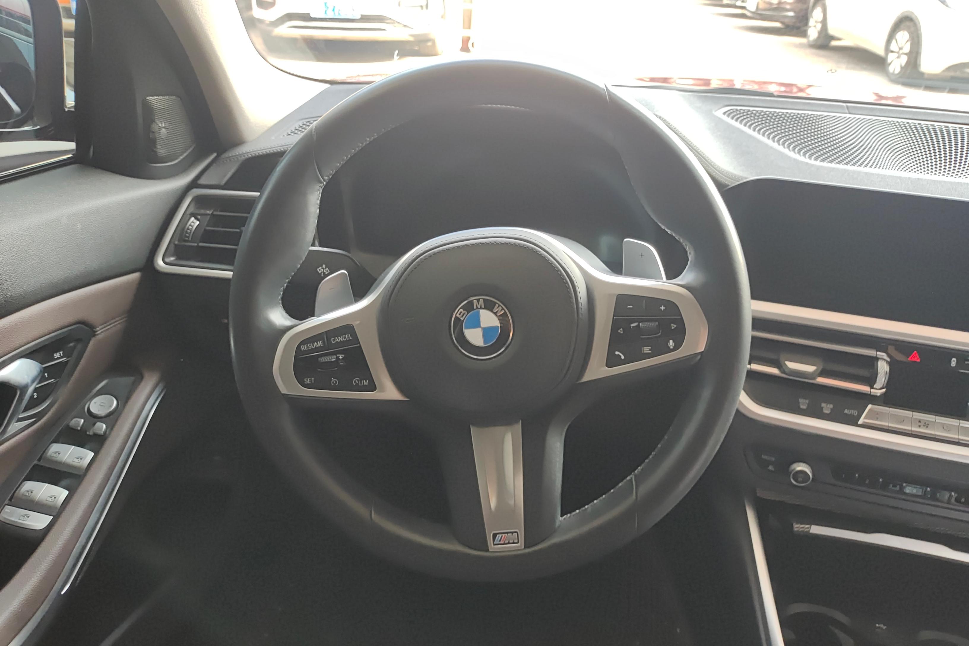 宝马3系 325Li 2020款 2.0T 自动 汽油 M运动曜夜版 (国Ⅵ) 