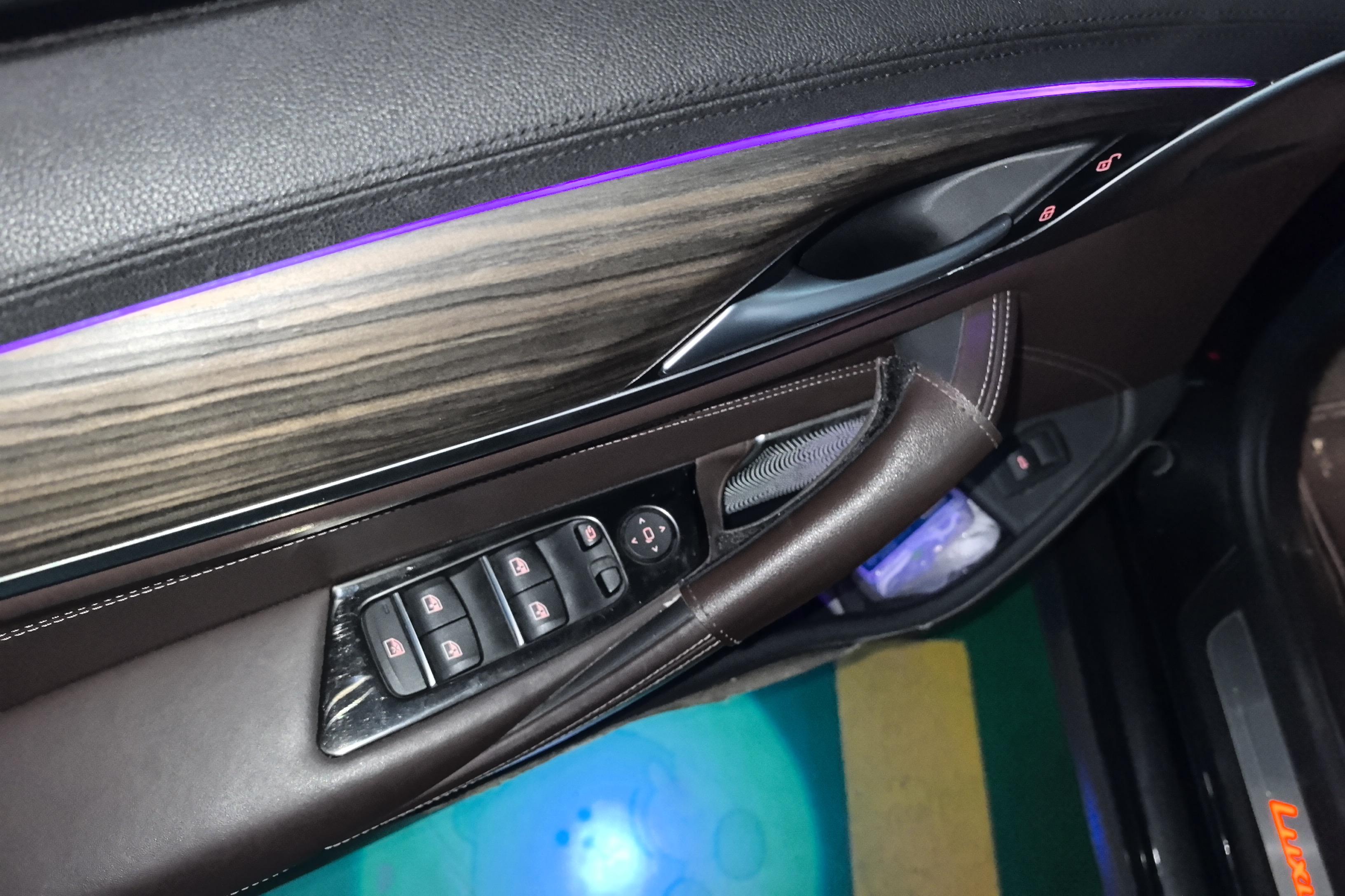 宝马5系 530Li 2018款 2.0T 自动 汽油 尊享型豪华套装 (国Ⅴ) 