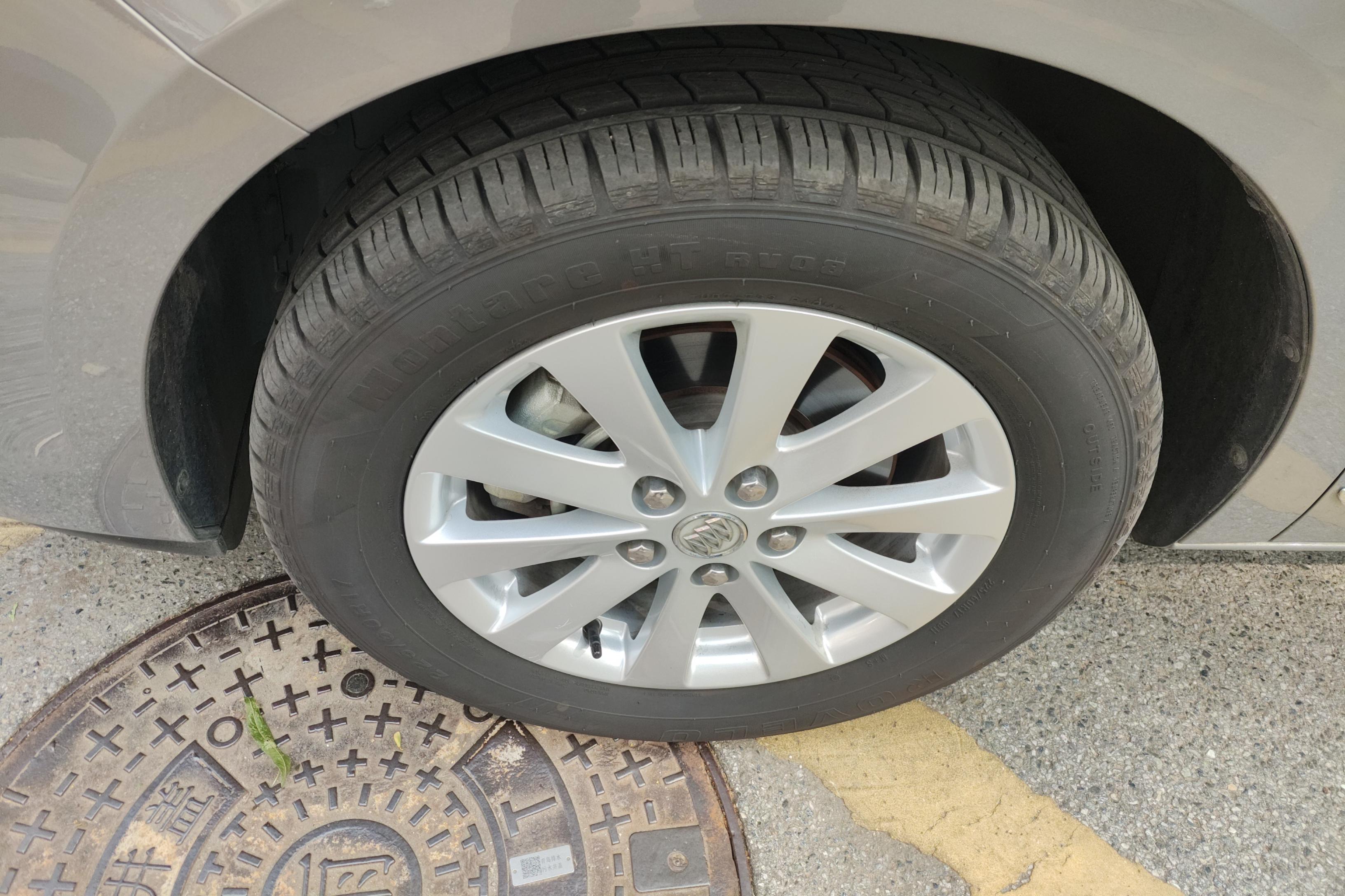 别克GL8 2018款 2.0T 自动 前驱 7座 28T舒适型 (国Ⅵ) 