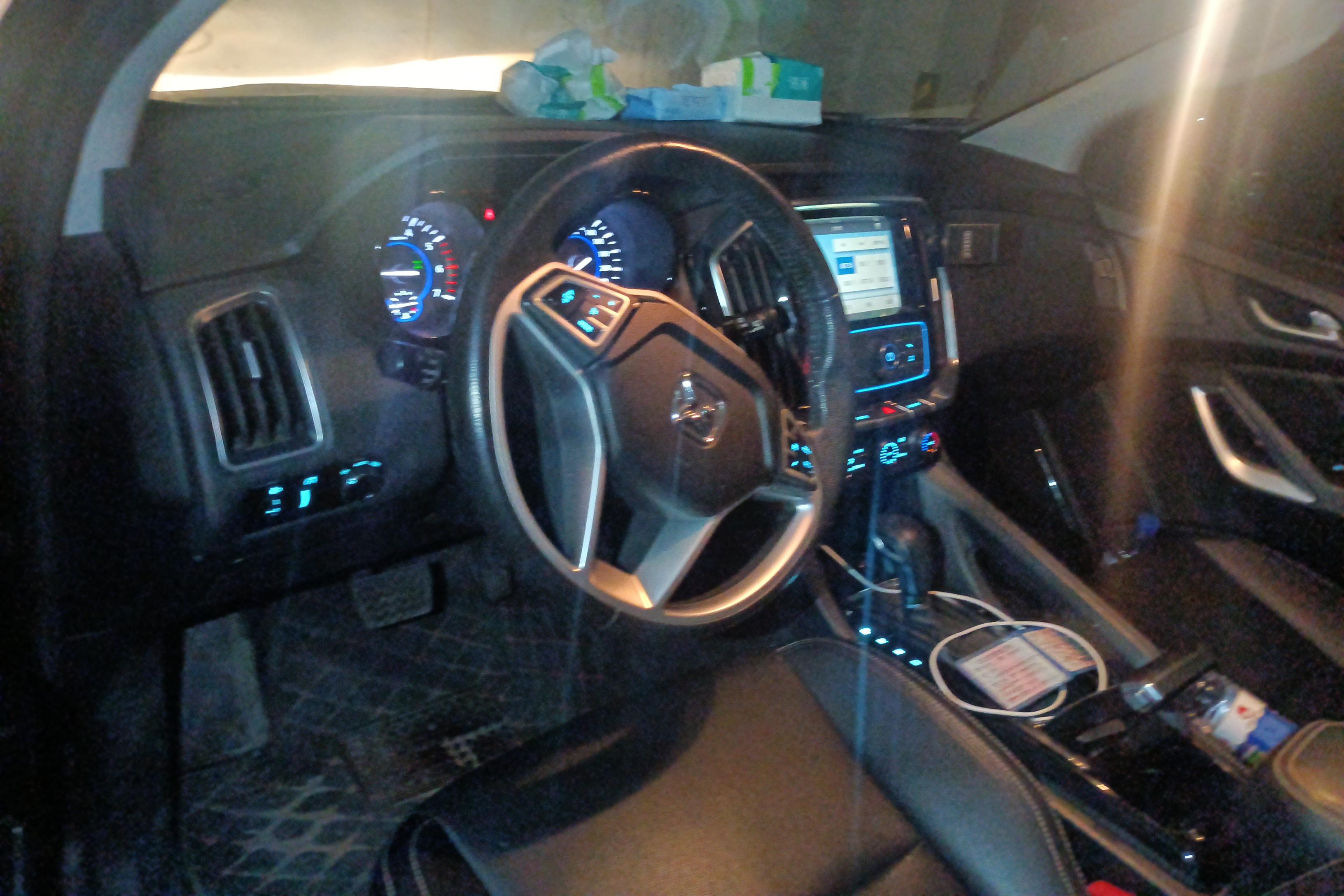 江铃驭胜 S350 2016款 2.0T 自动 四驱 豪华天窗版 (国Ⅴ) 