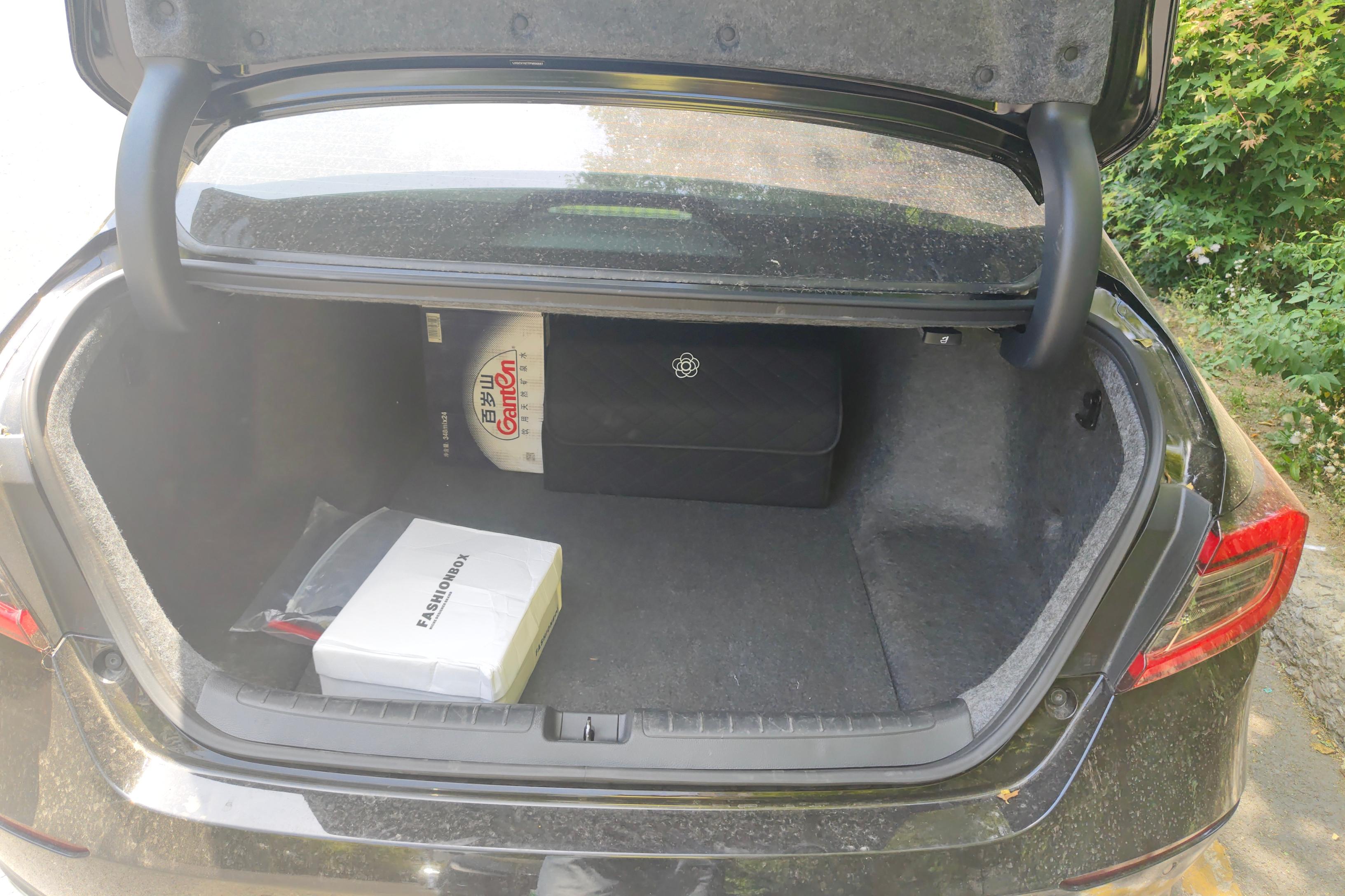 本田雅阁 2022款 1.5T 自动 260TURBO幻夜·尊贵版 (国Ⅵ) 