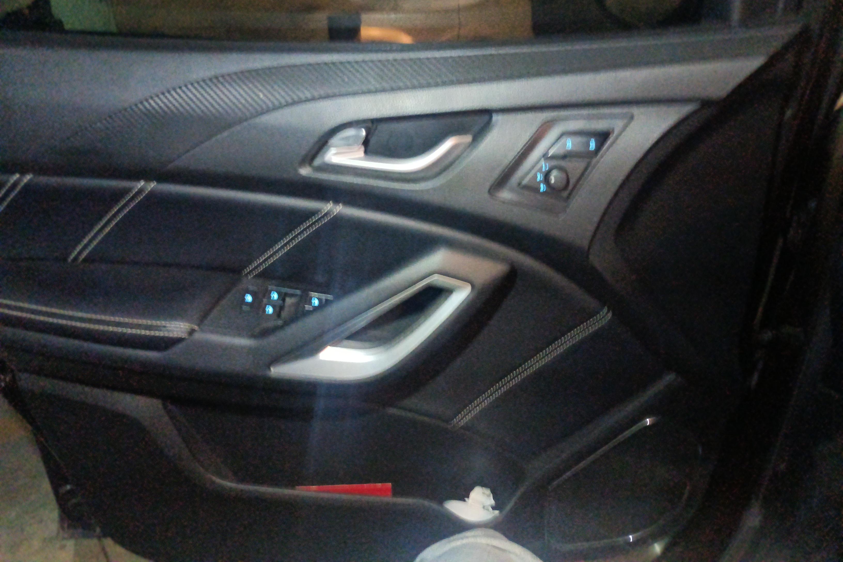 江铃驭胜 S350 2016款 2.0T 自动 四驱 豪华天窗版 (国Ⅴ) 