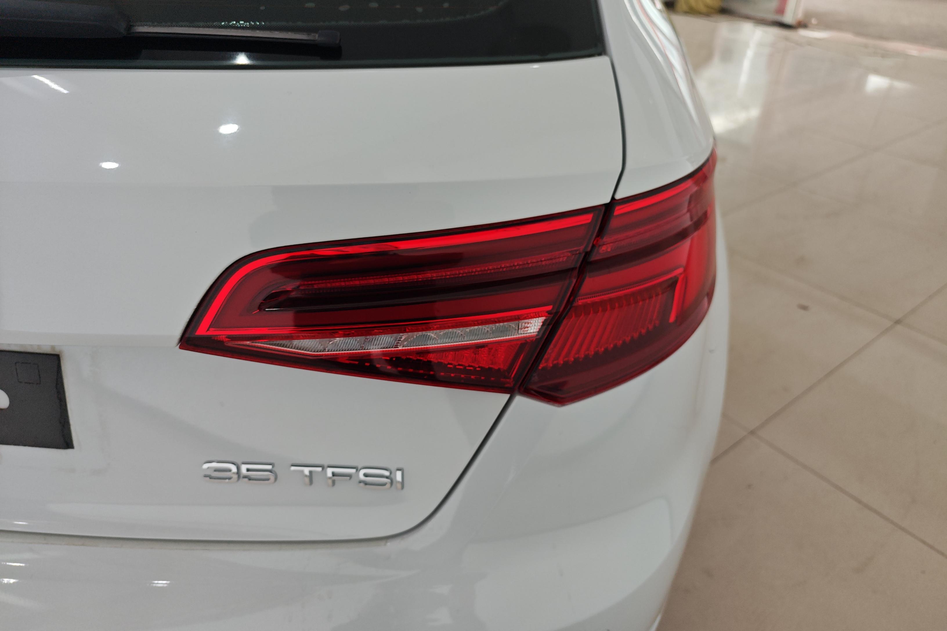 奥迪A3 35TFSI 2019款 1.4T 自动 汽油 进取型Sportback (国Ⅵ) 