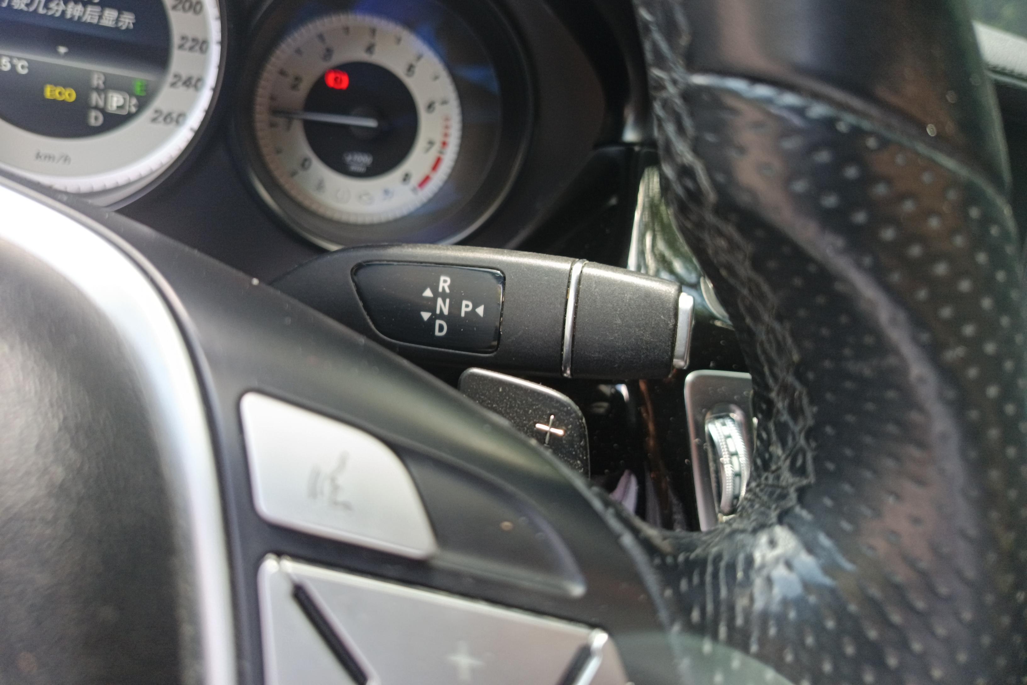 奔驰CLS级 CLS300 [进口] 2012款 3.5L 自动 