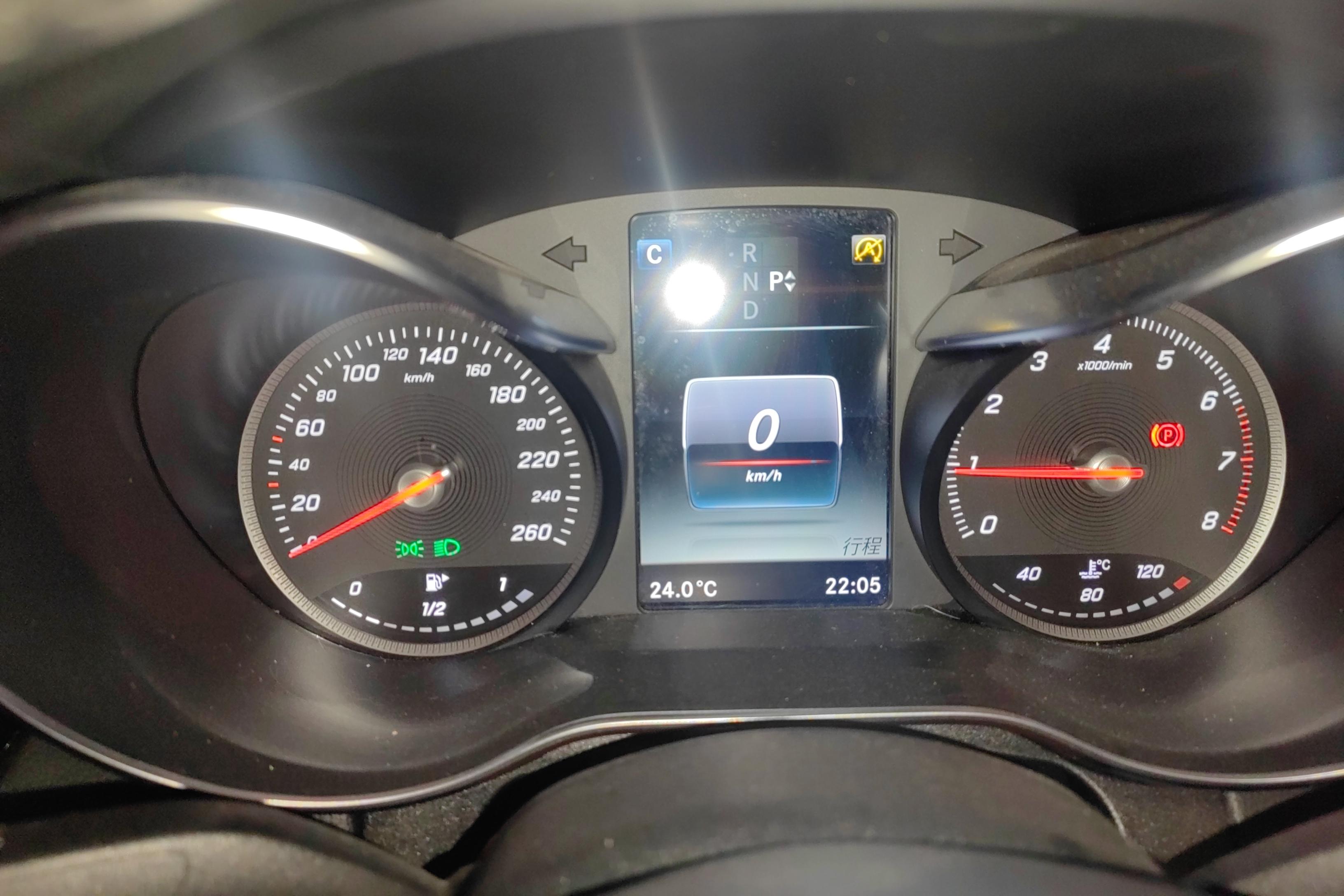 奔驰C级 C200 2016款 2.0T 自动 运动版 (国Ⅴ) 