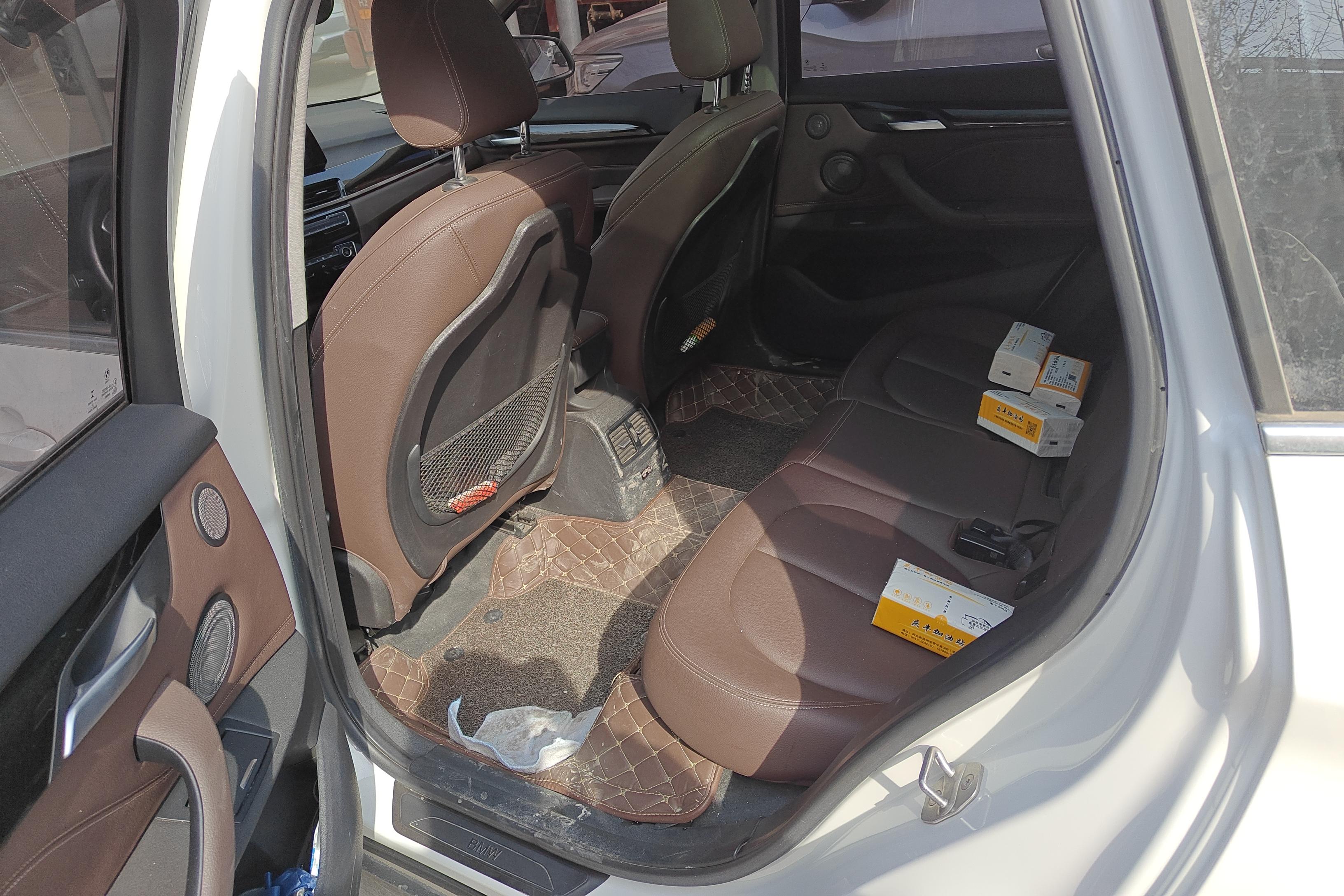 宝马X1 sDrive25Li 2020款 2.0T 自动 前驱 汽油 领先型 (国Ⅵ) 