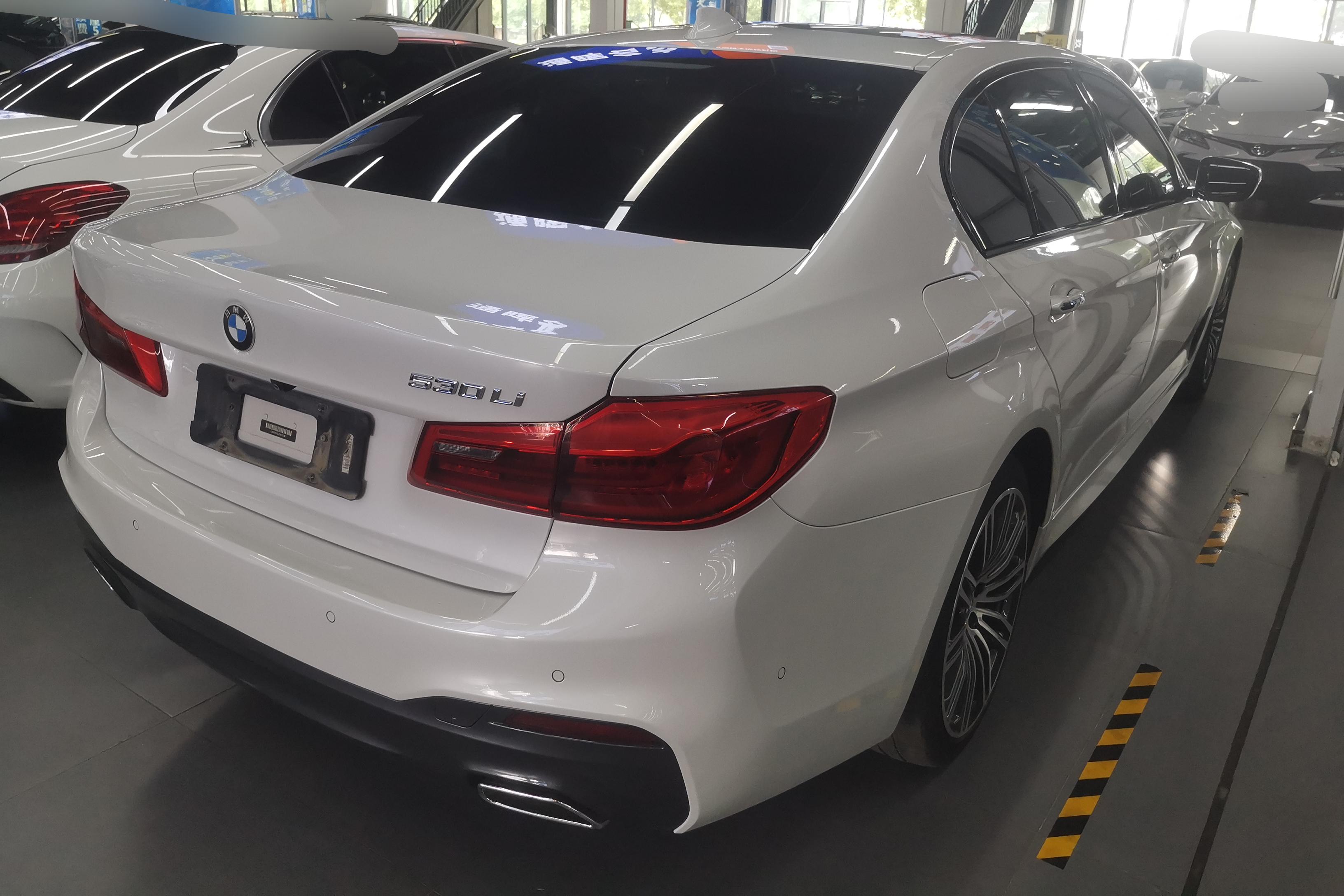 宝马5系 530Li 2018款 2.0T 自动 后驱 尊享型M运动套装 (国Ⅴ) 