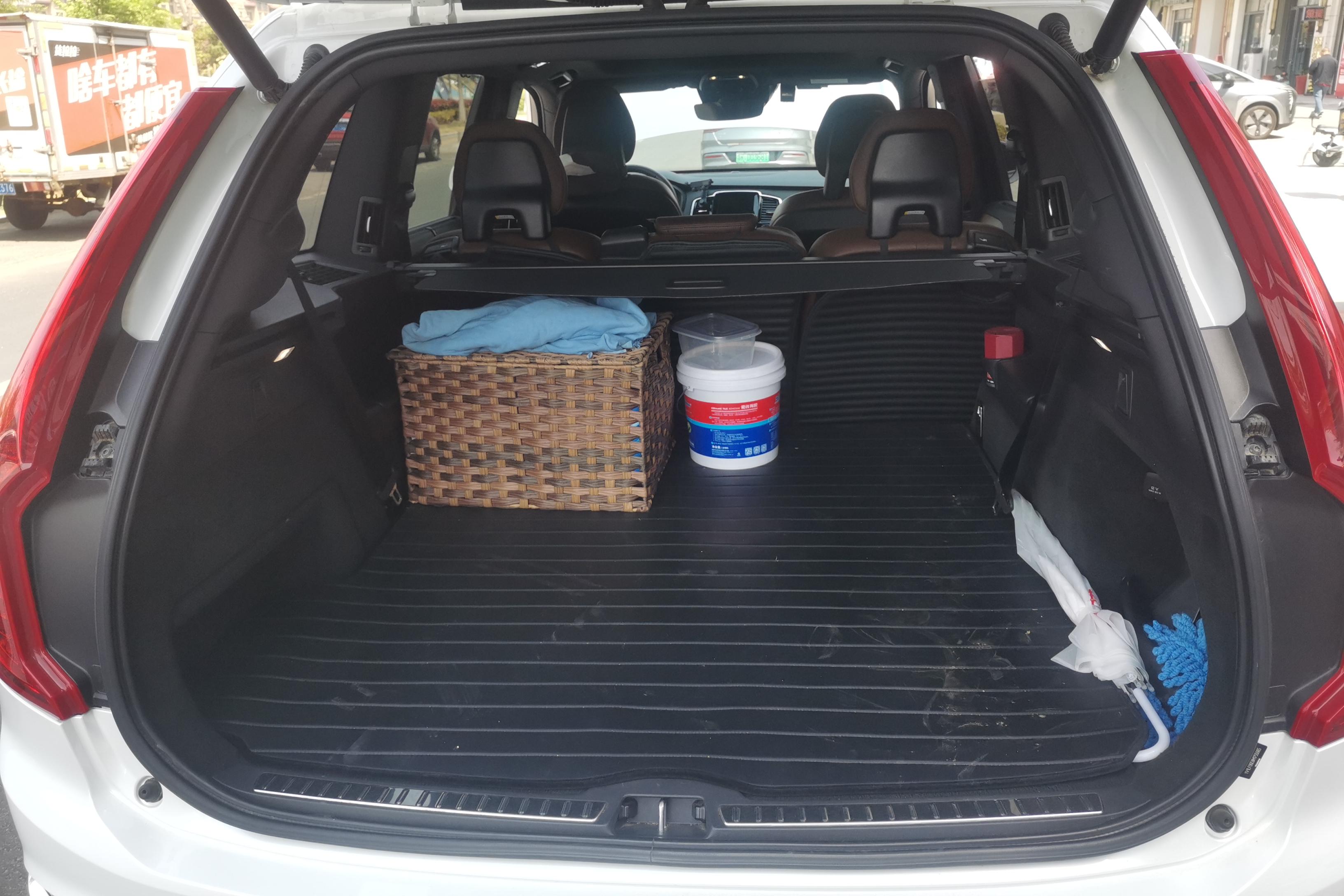 沃尔沃XC90 B6 [进口] 2021款 2.0T 自动 四驱 汽油 智逸豪华版 (国Ⅵ) 