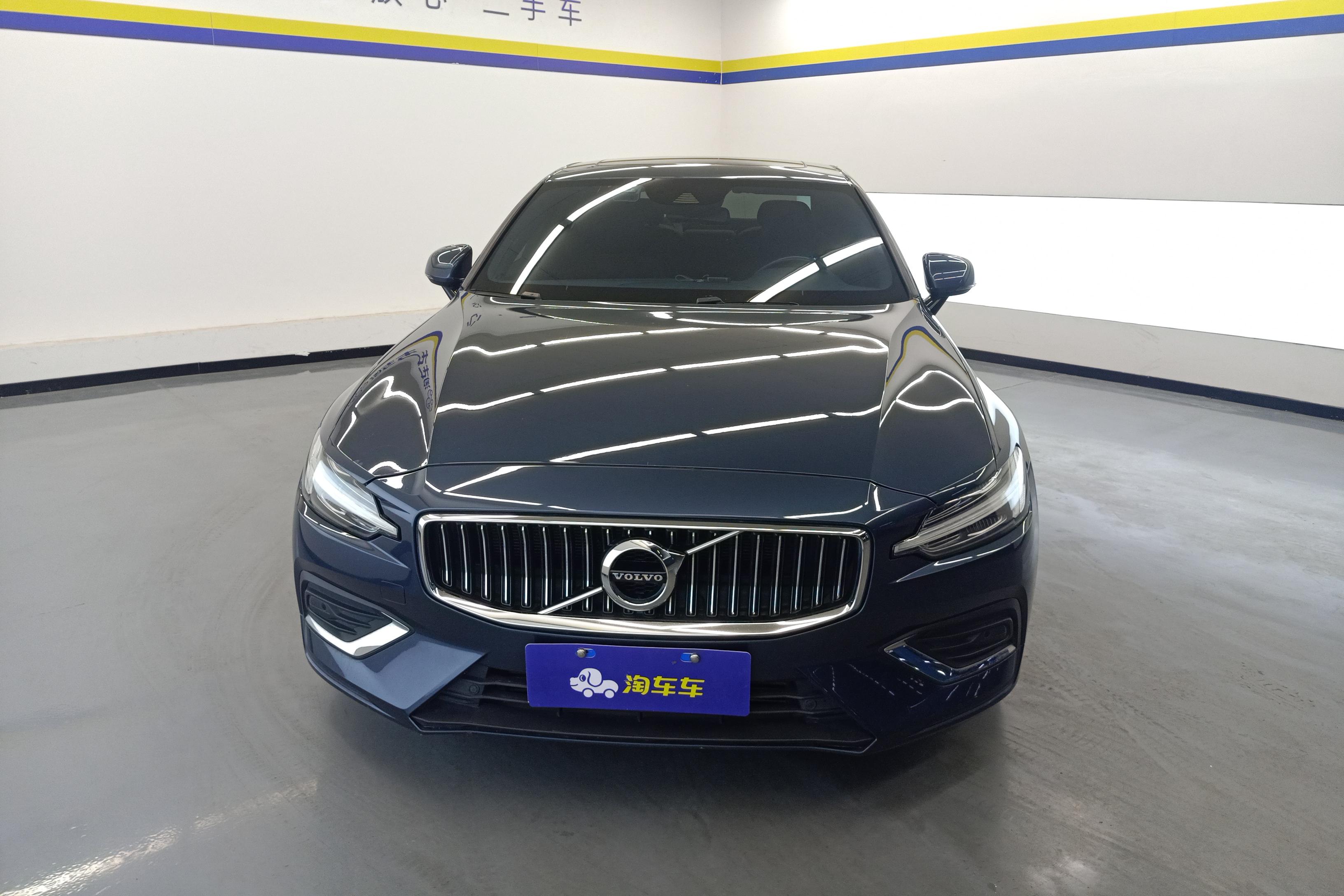 沃尔沃S60 T4 2021款 2.0T 自动 智逸豪华版 (国Ⅵ) 