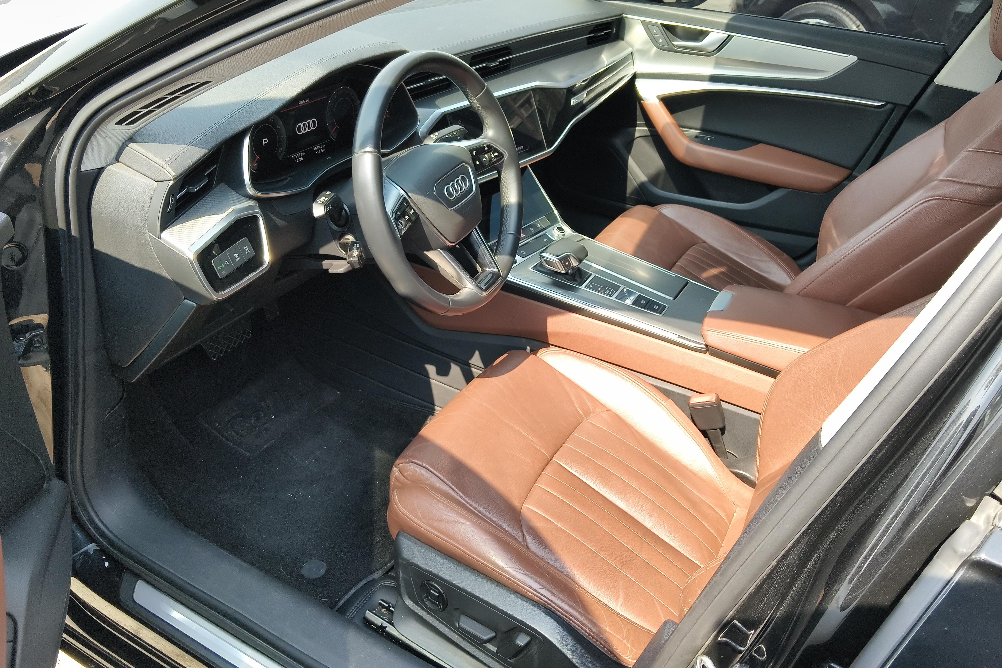 奥迪A6L 45TFSI 2022款 2.0T 自动 臻选致雅型 (国Ⅵ) 