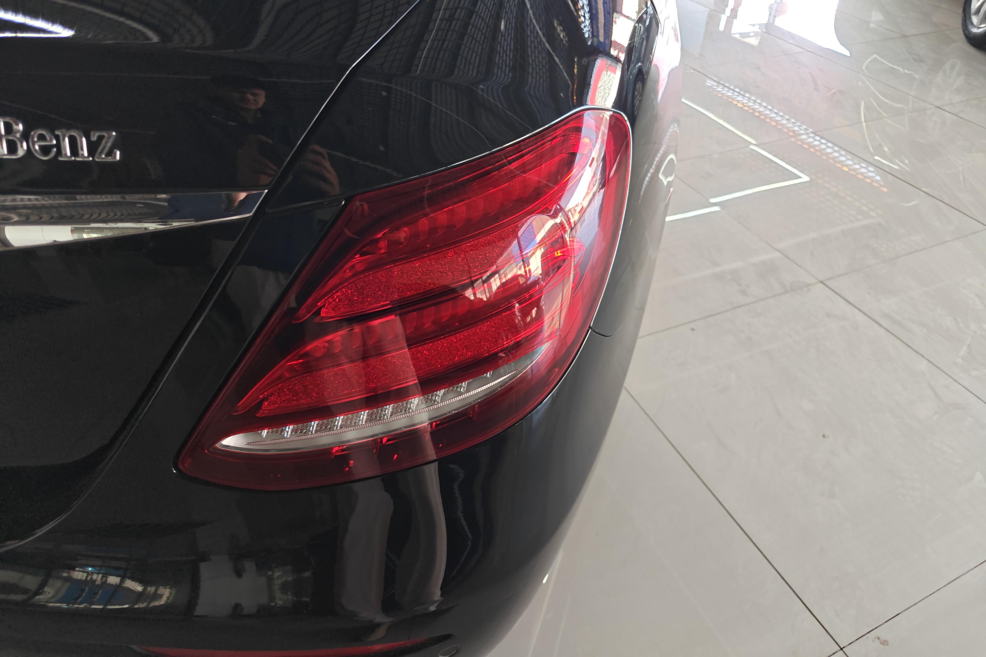 奔驰E级 E300L 2019款 2.0T 自动 汽油 运动时尚型 (国Ⅴ) 