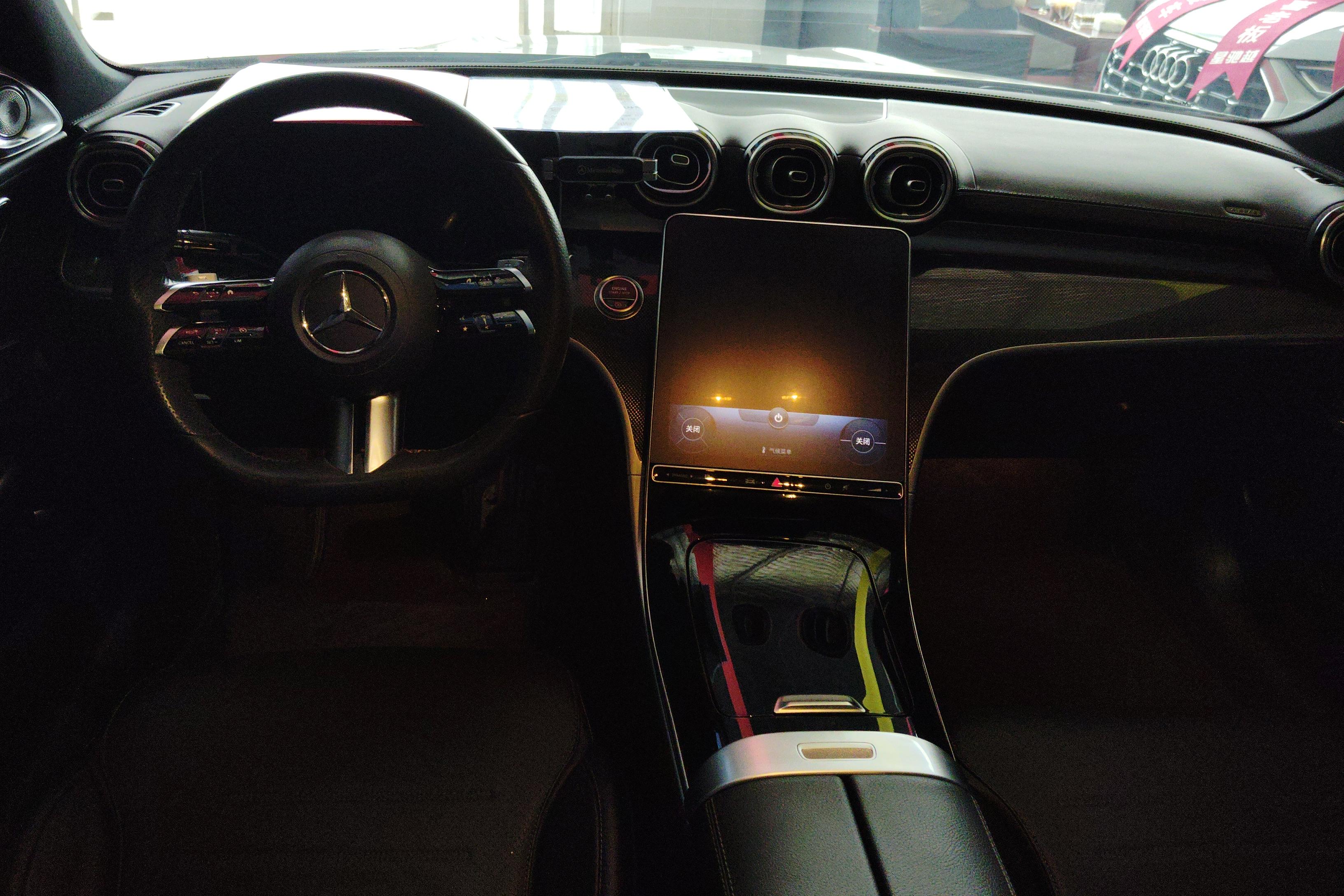奔驰C级 C260L 2022款 1.5T 自动 运动版 (国Ⅵ) 