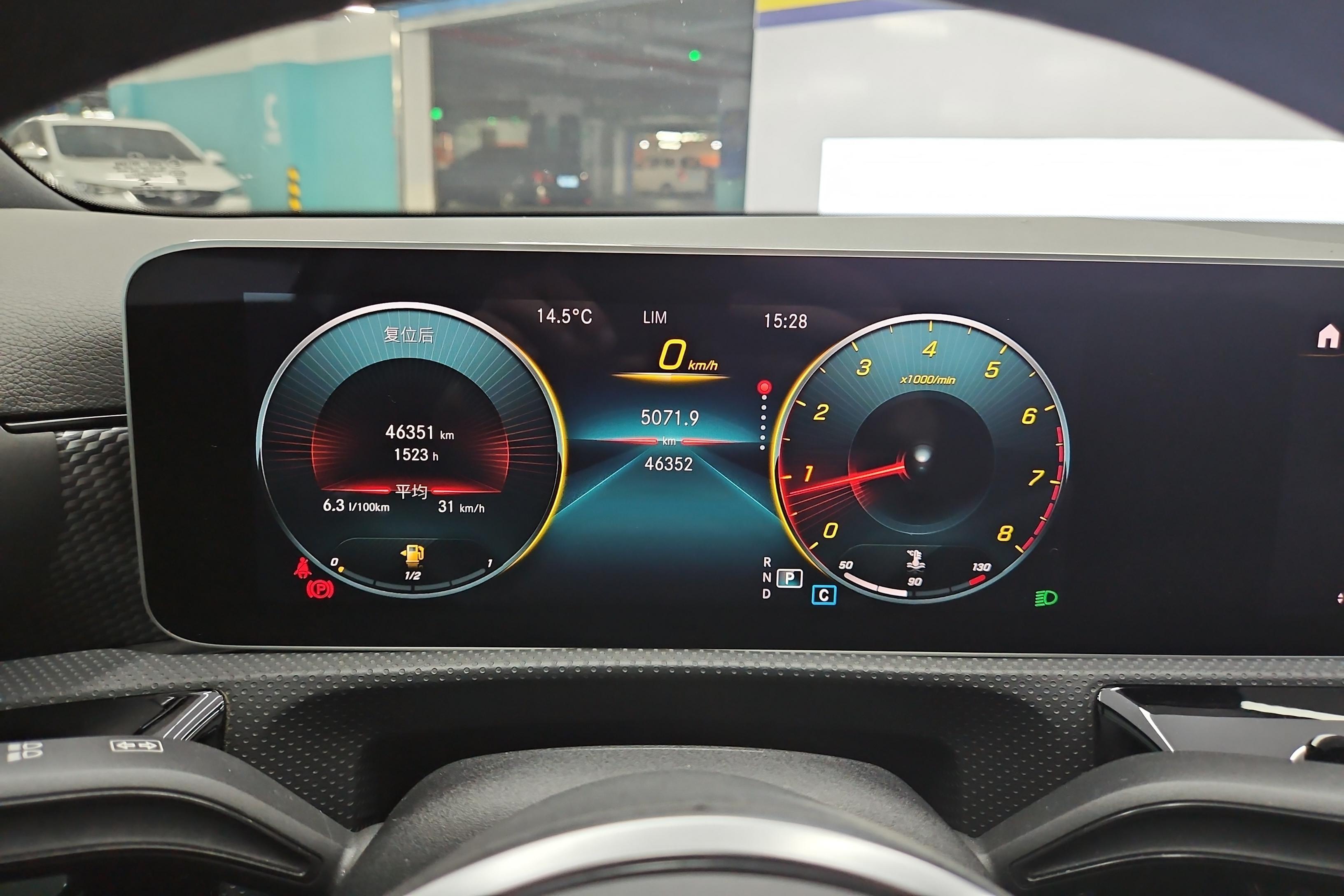 奔驰A级 A200 [进口] 2019款 1.3T 自动 汽油 动感型 